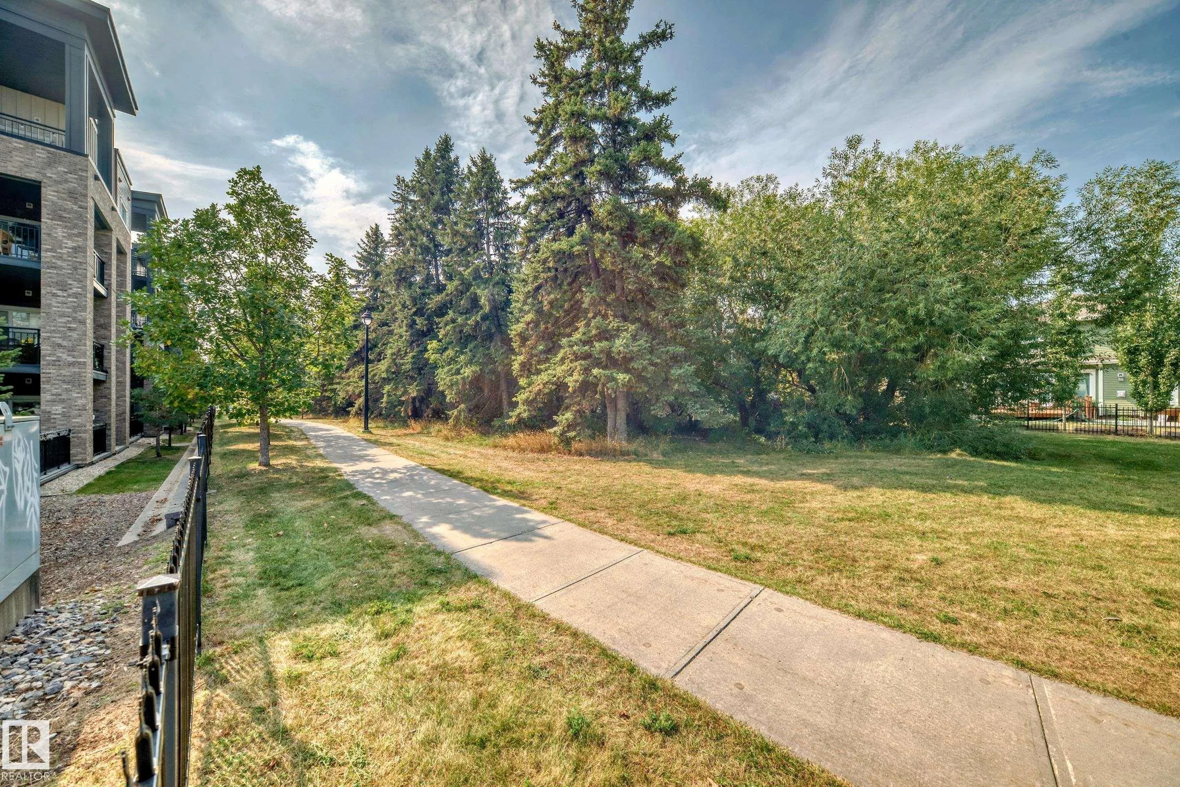 508 Griesbach Parade