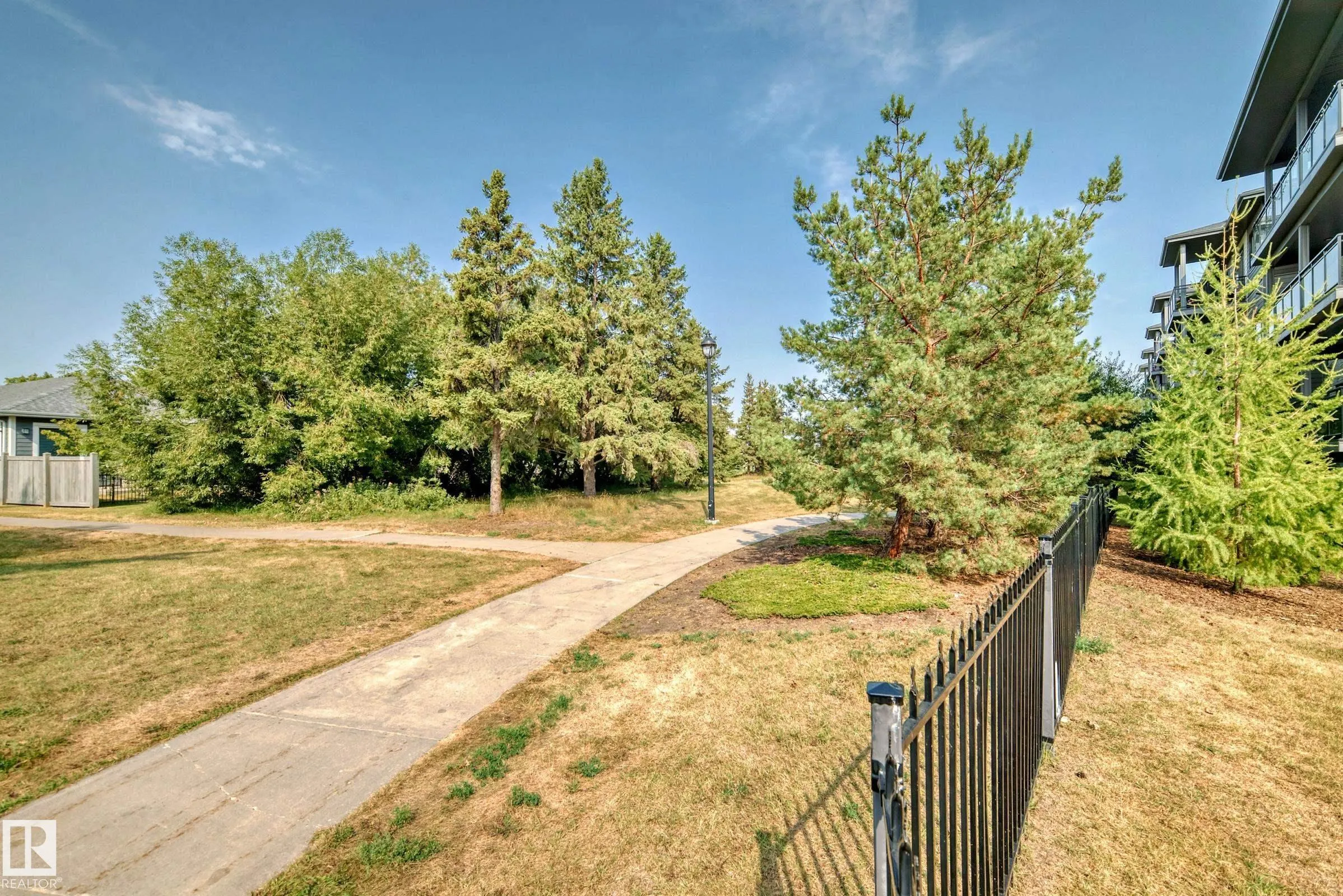508 Griesbach Parade