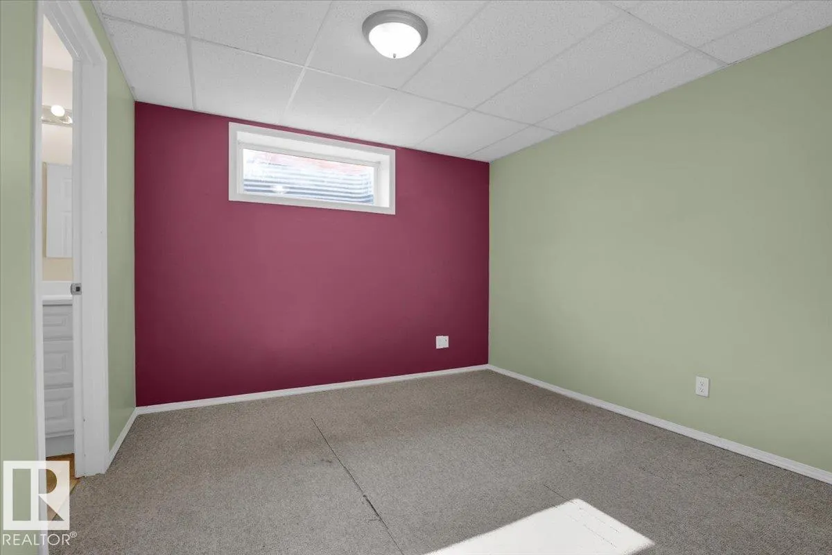 35 Galloway Wynd