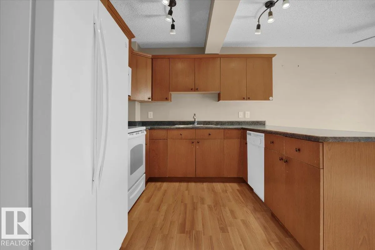 35 Galloway Wynd