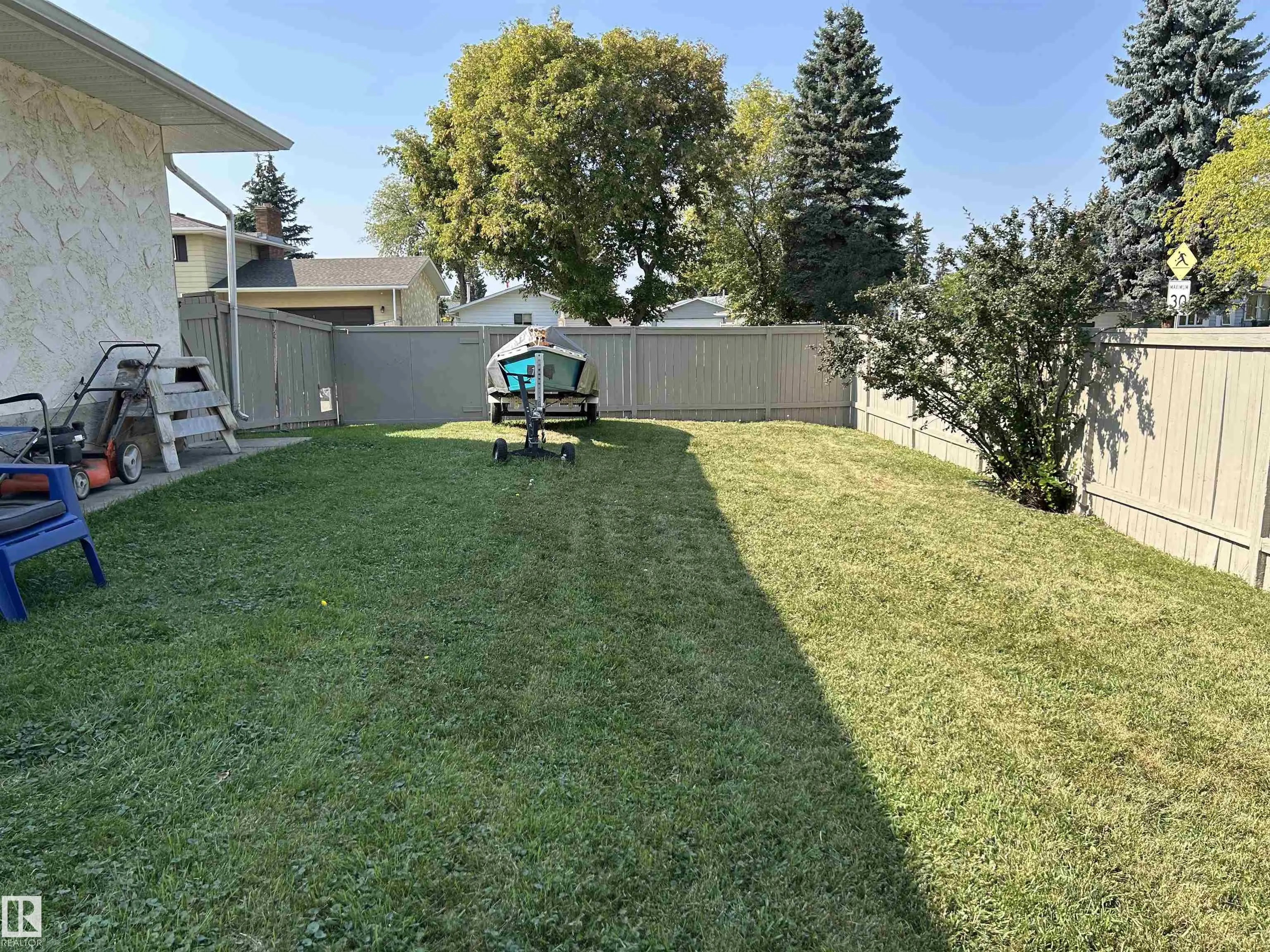 2 WASCANA Street