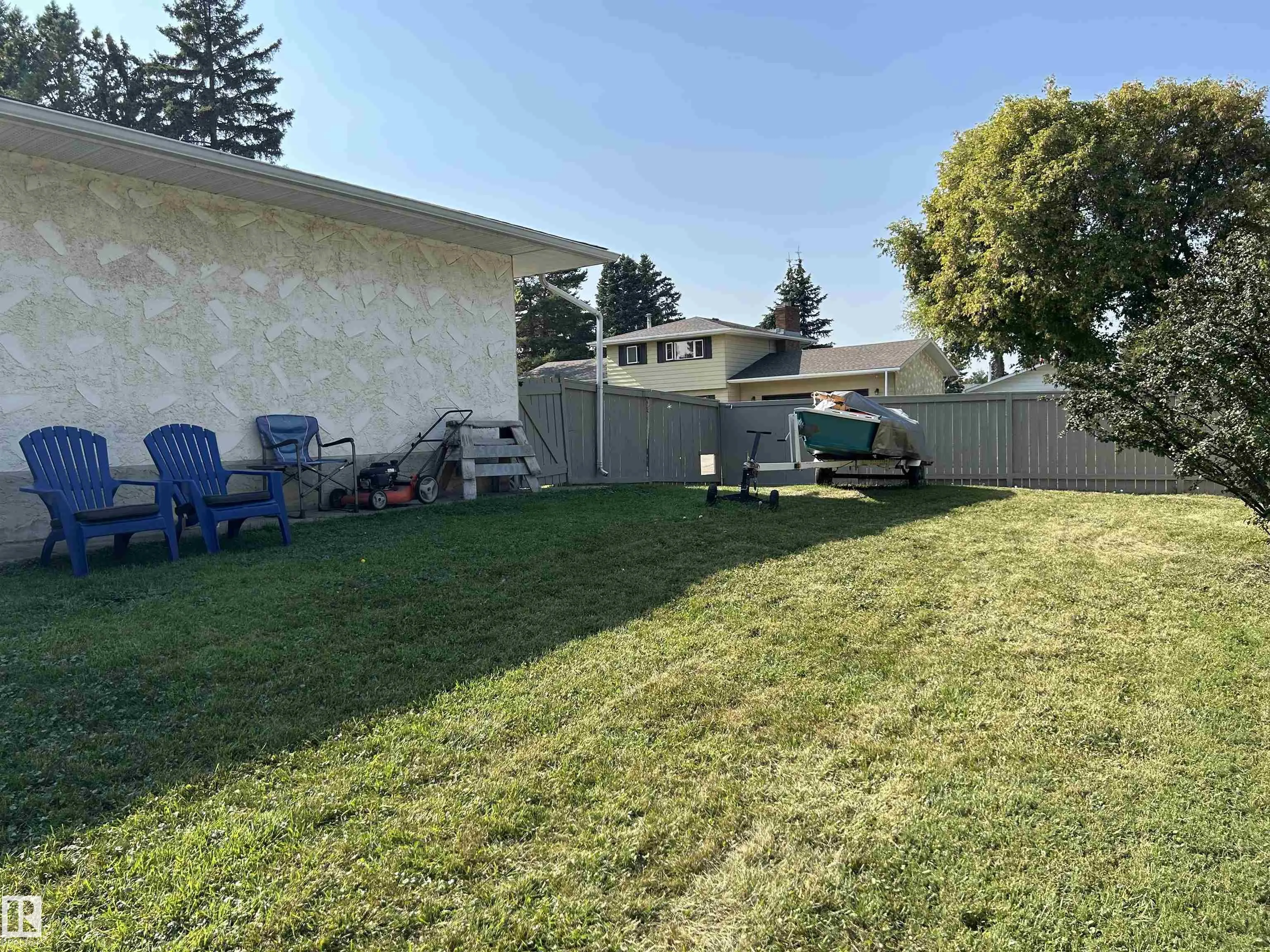 2 WASCANA Street