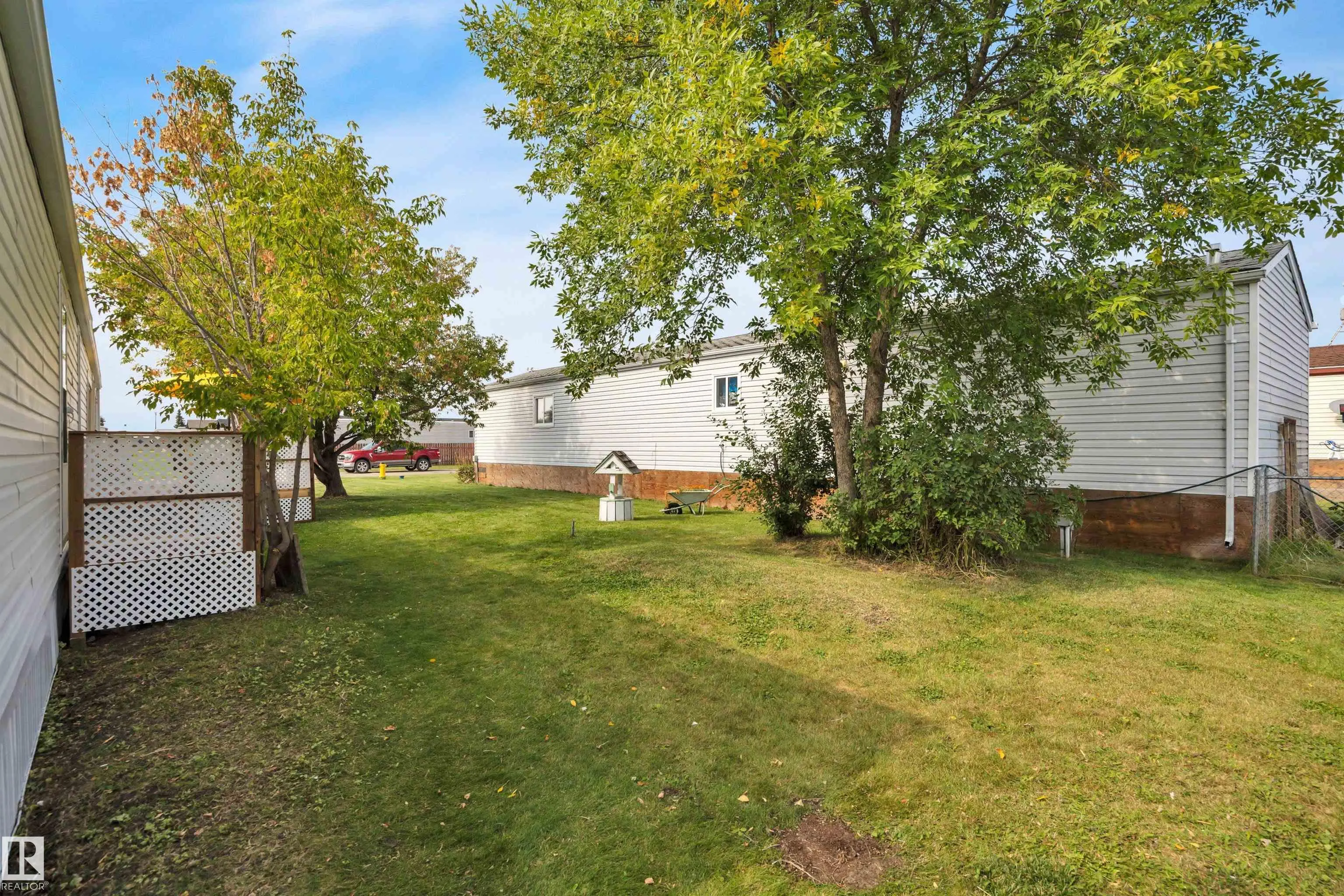46 Calmar Mobile Home Park