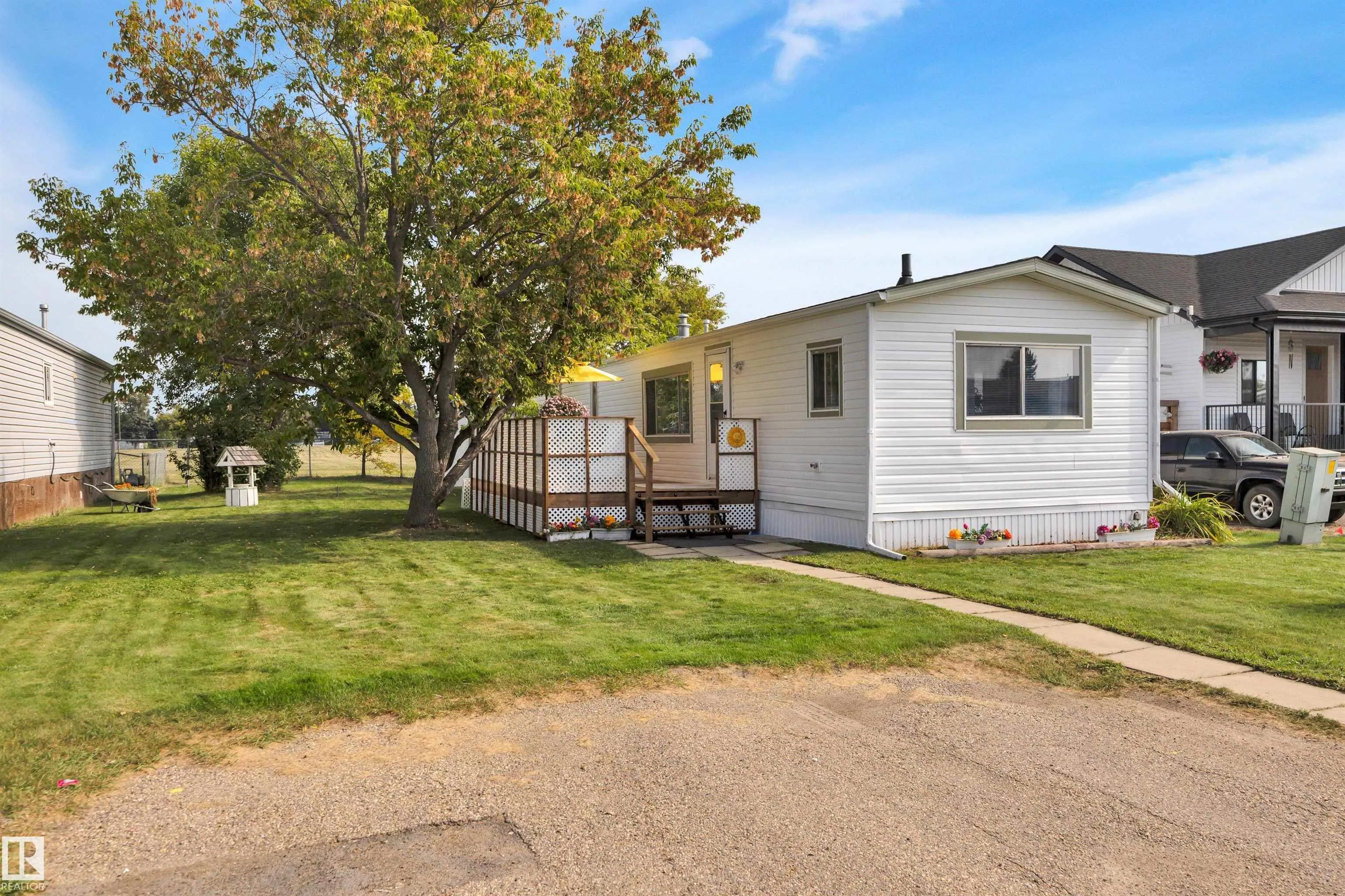 46 Calmar Mobile Home Park