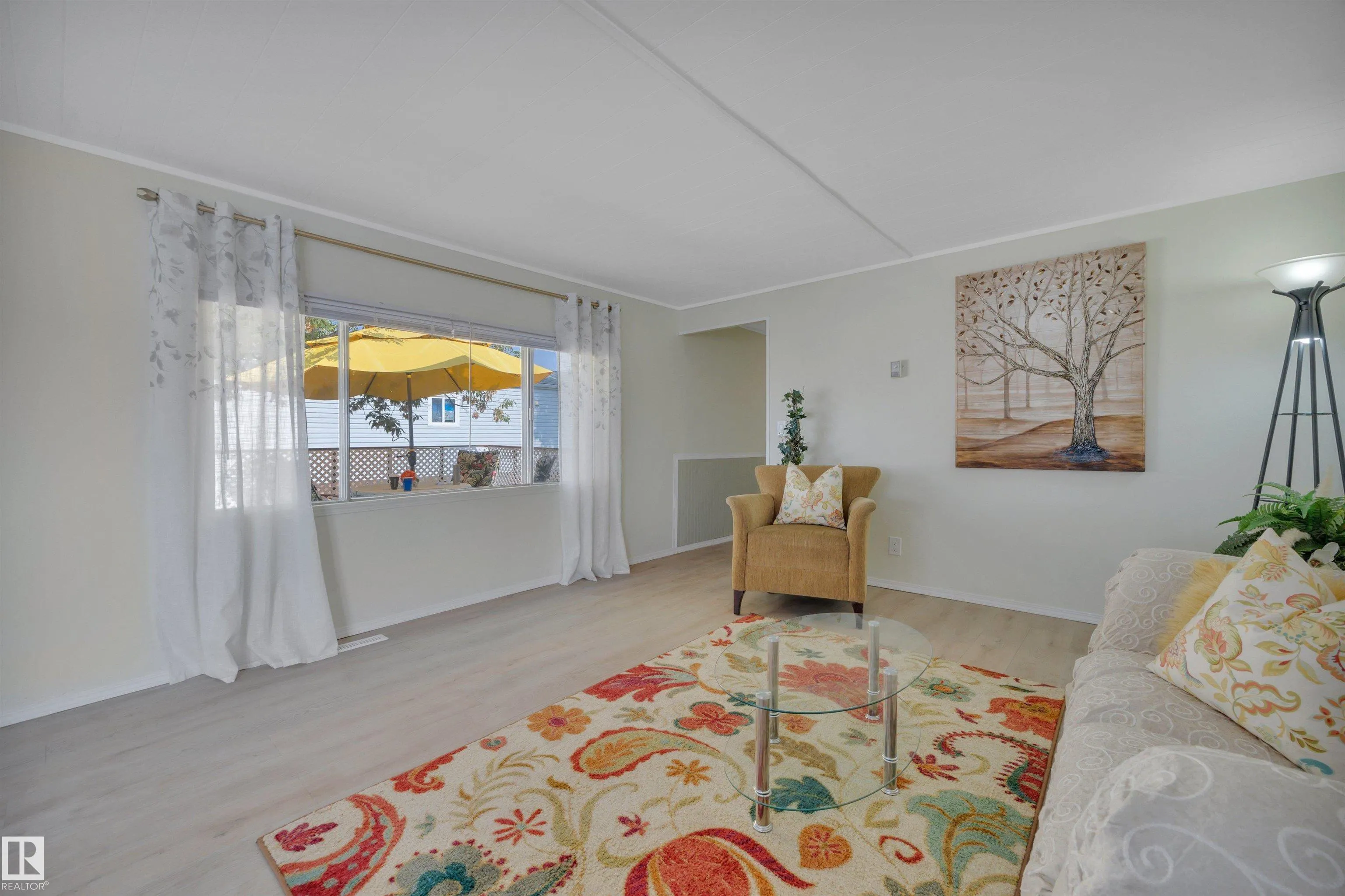 46 Calmar Mobile Home Park