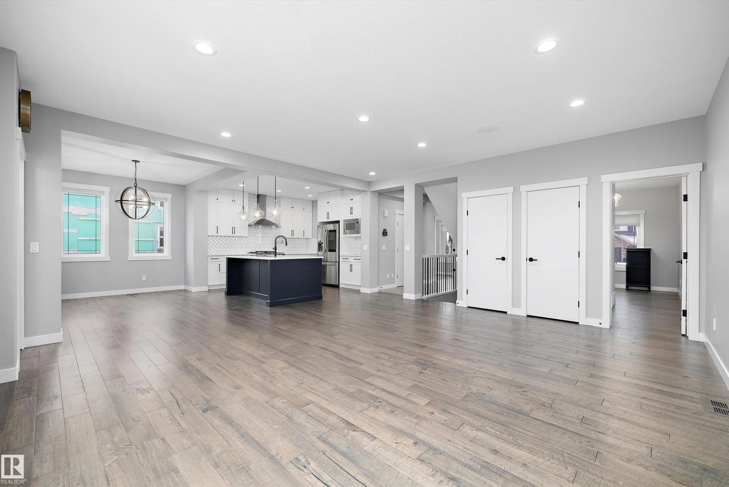 4229 VETERANS Way