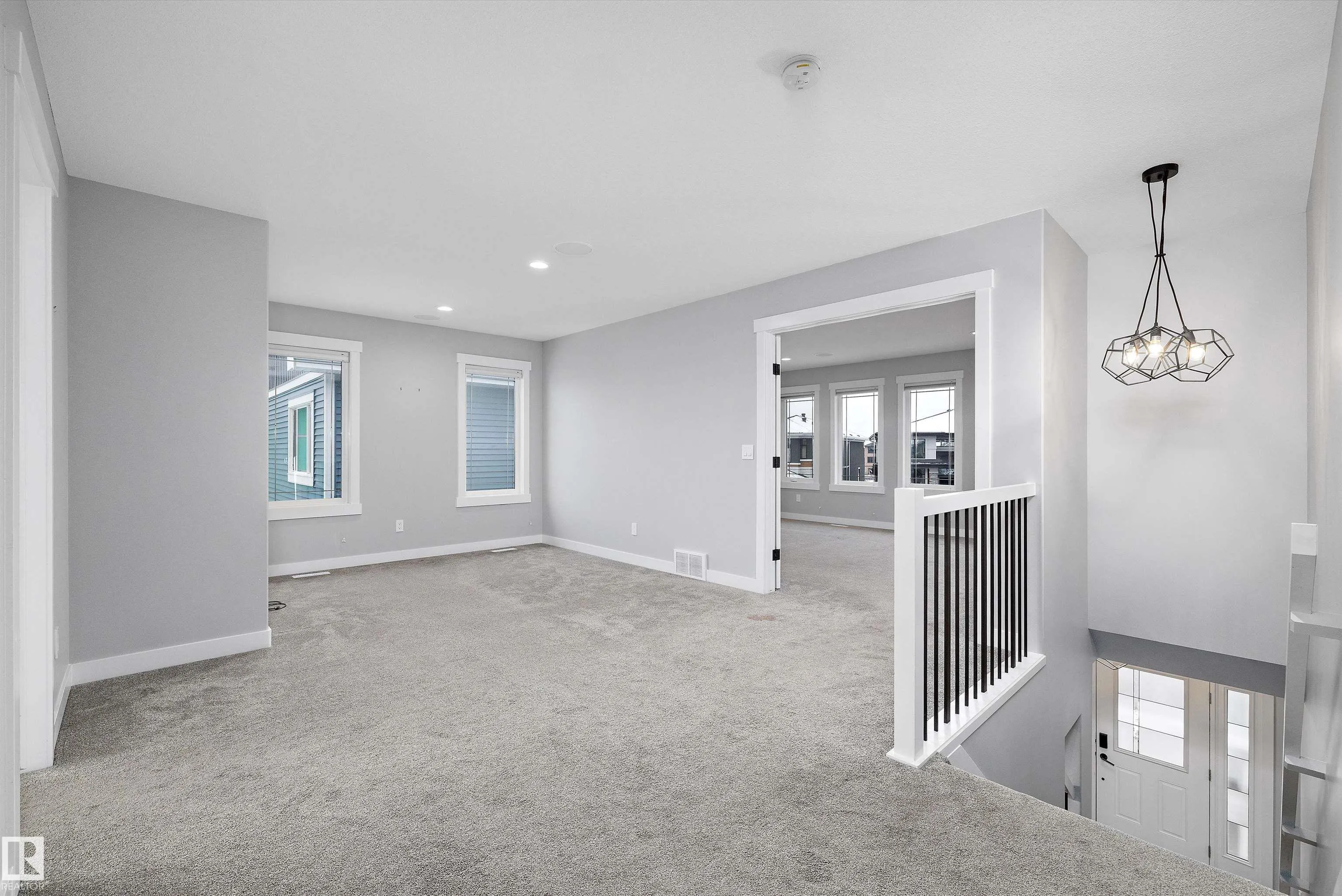 4229 VETERANS Way