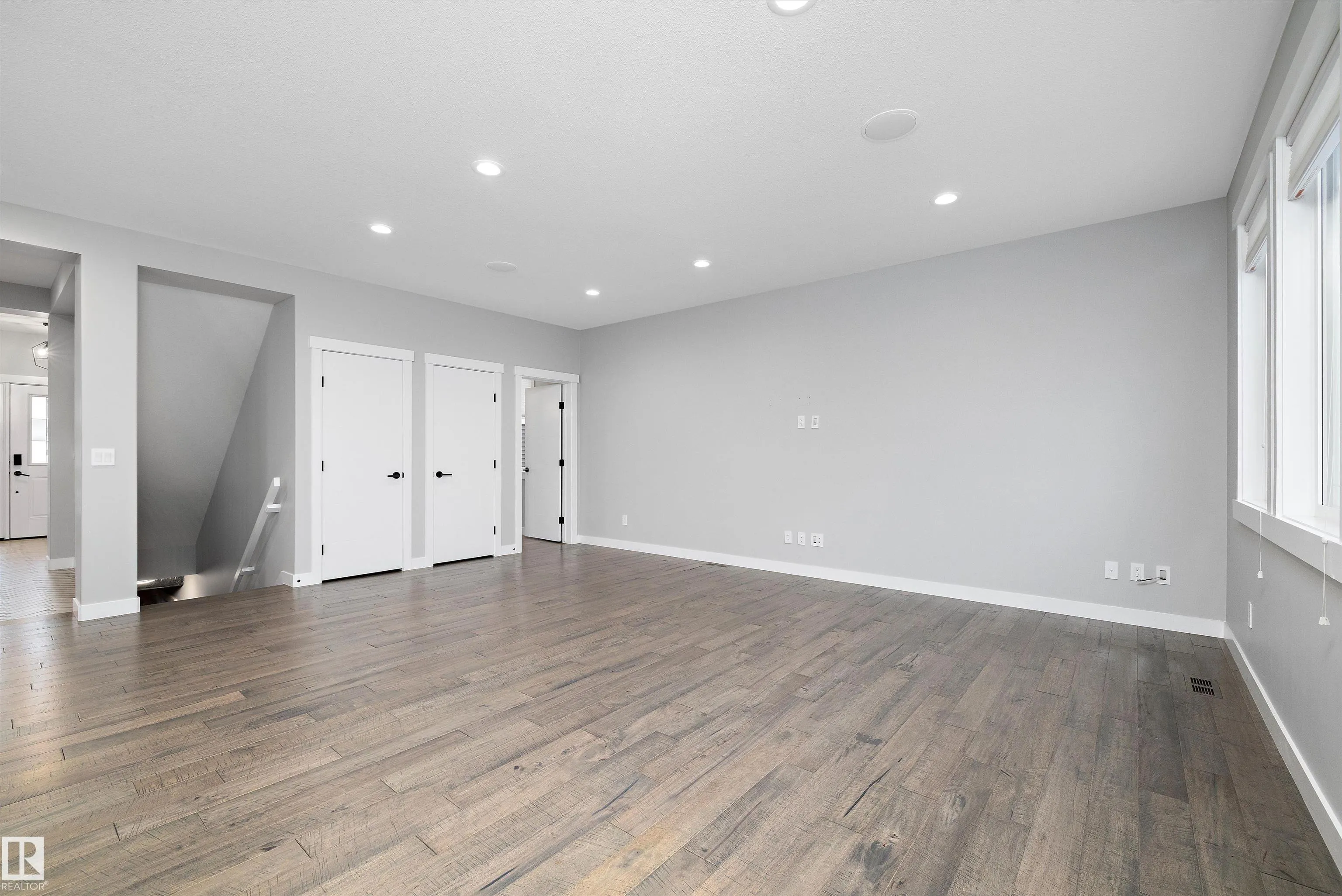 4229 VETERANS Way