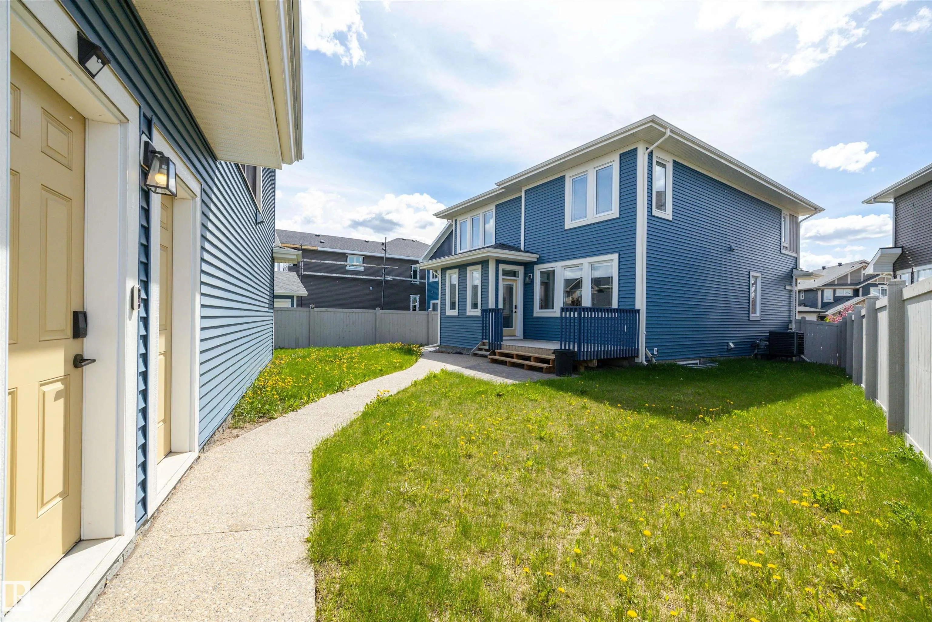 4229 VETERANS Way