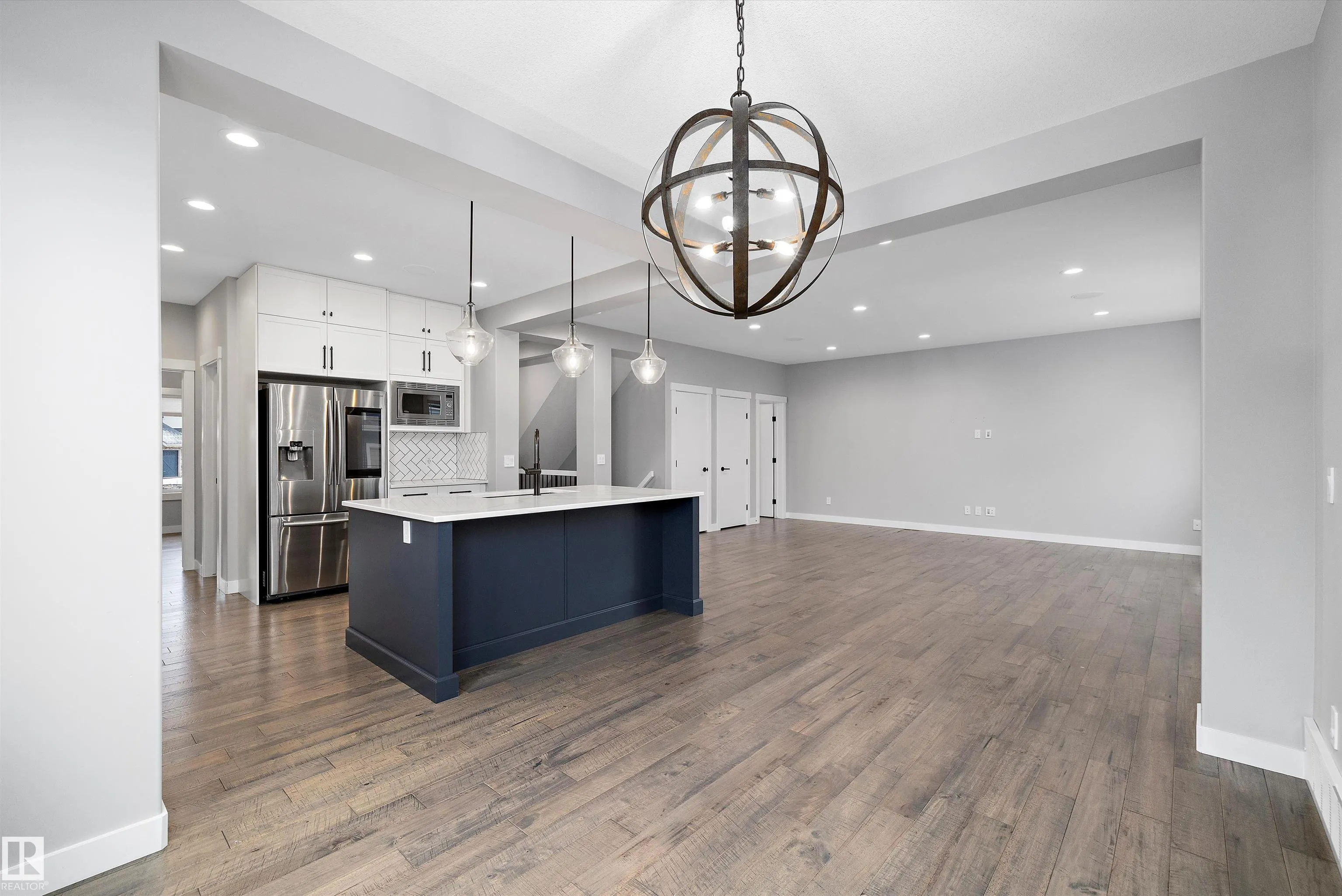 4229 VETERANS Way