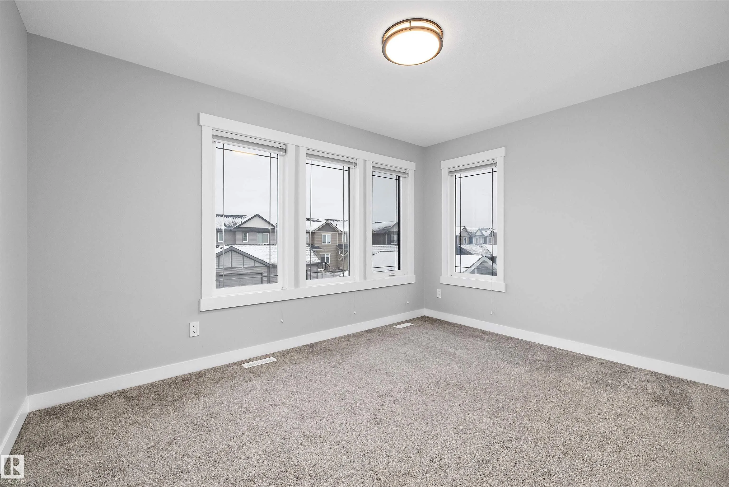 4229 VETERANS Way