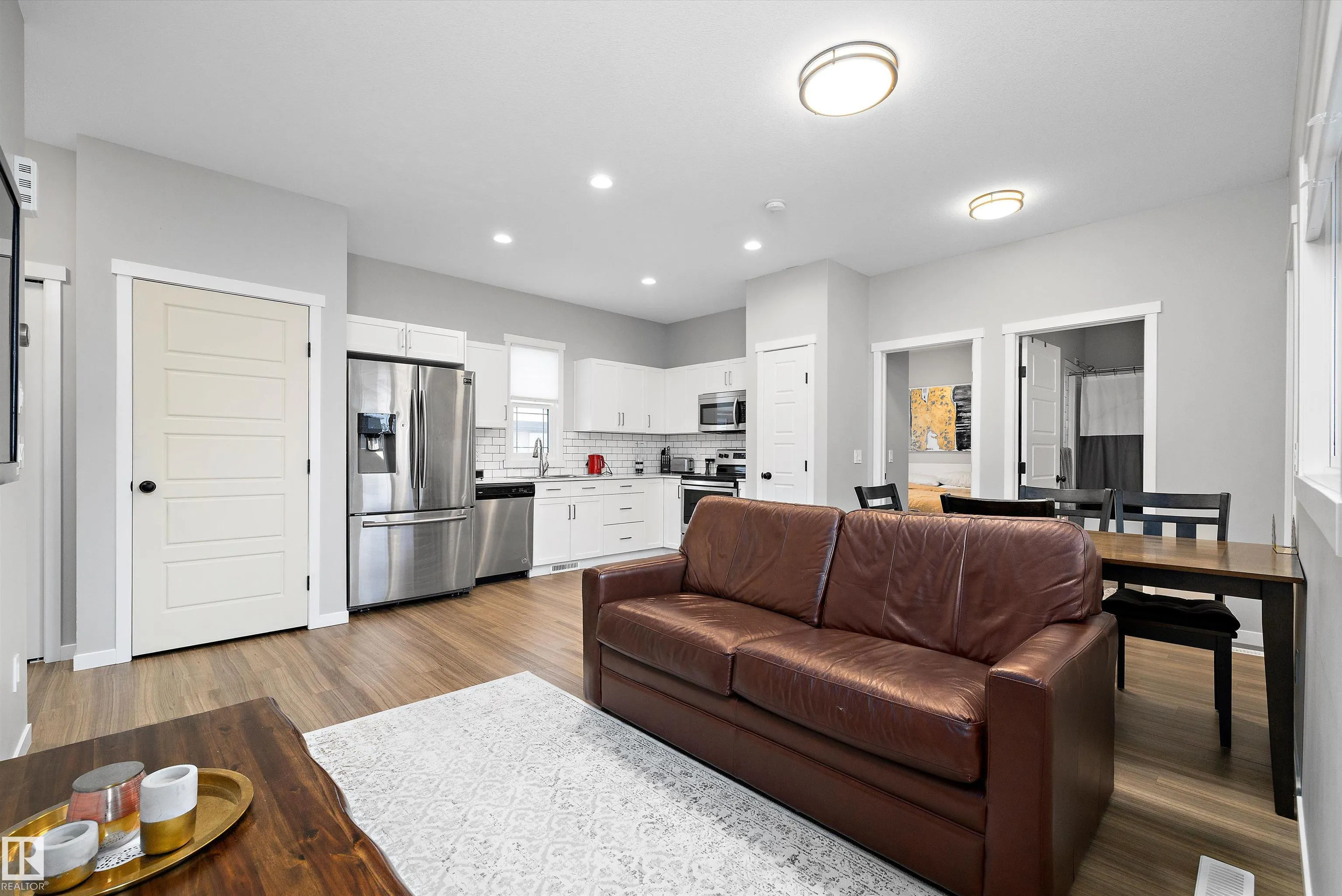 4229 VETERANS Way