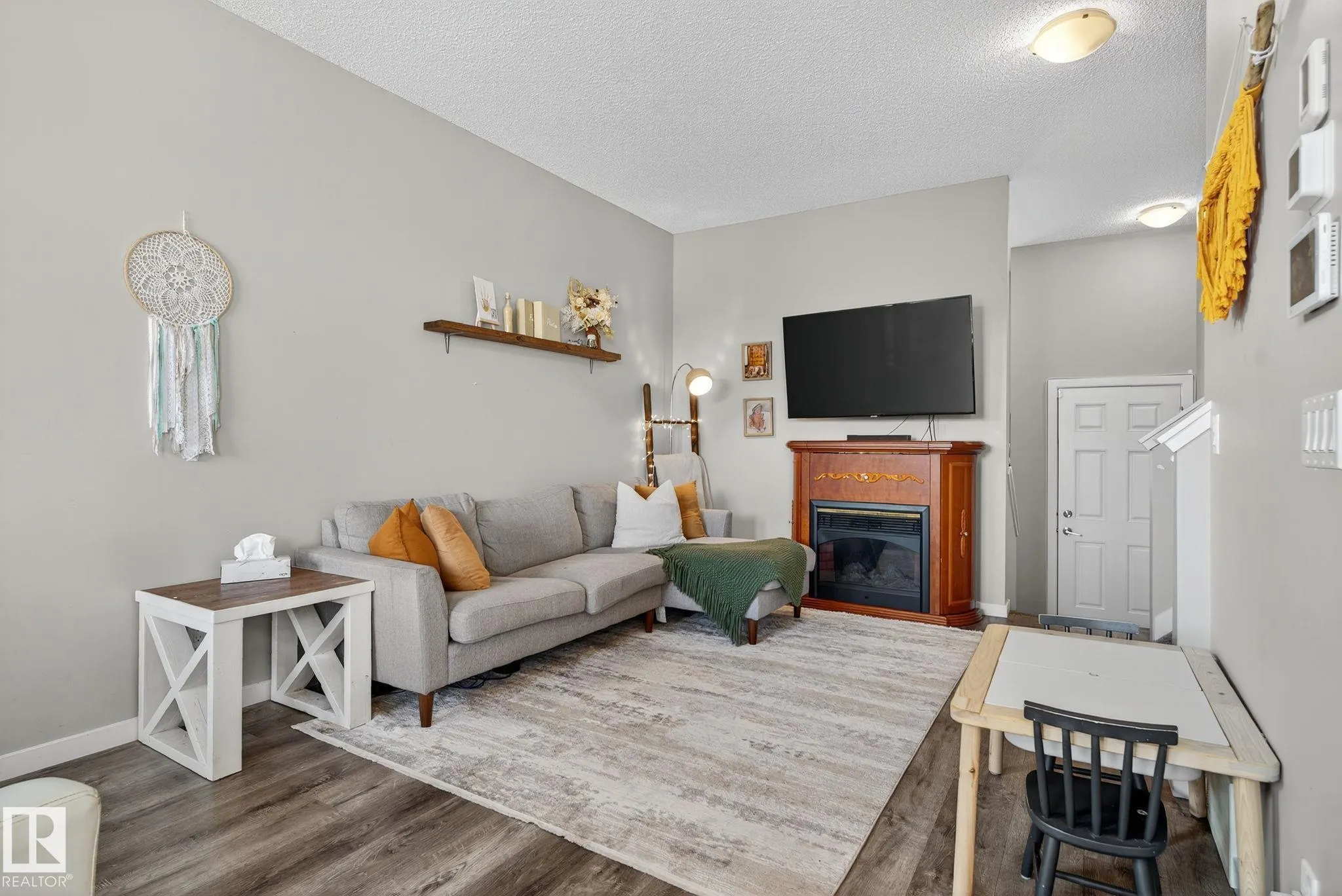 211 Sturtz Bend