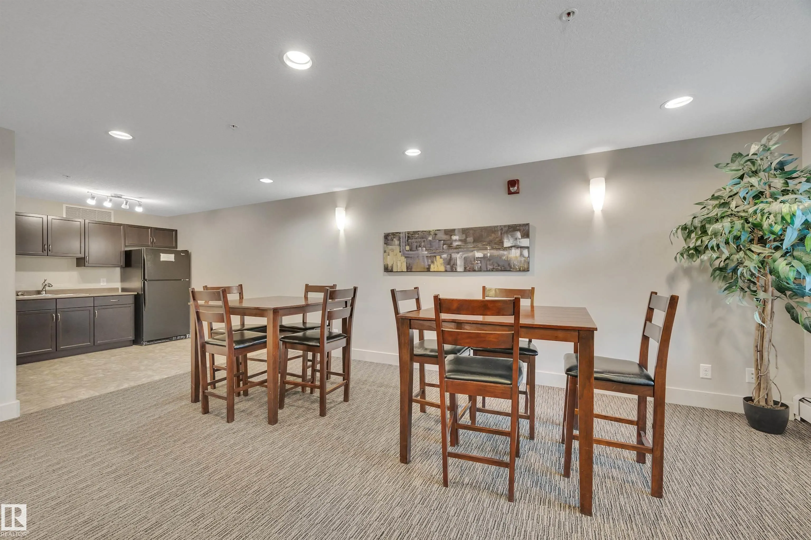 11517 ELLERSLIE Road