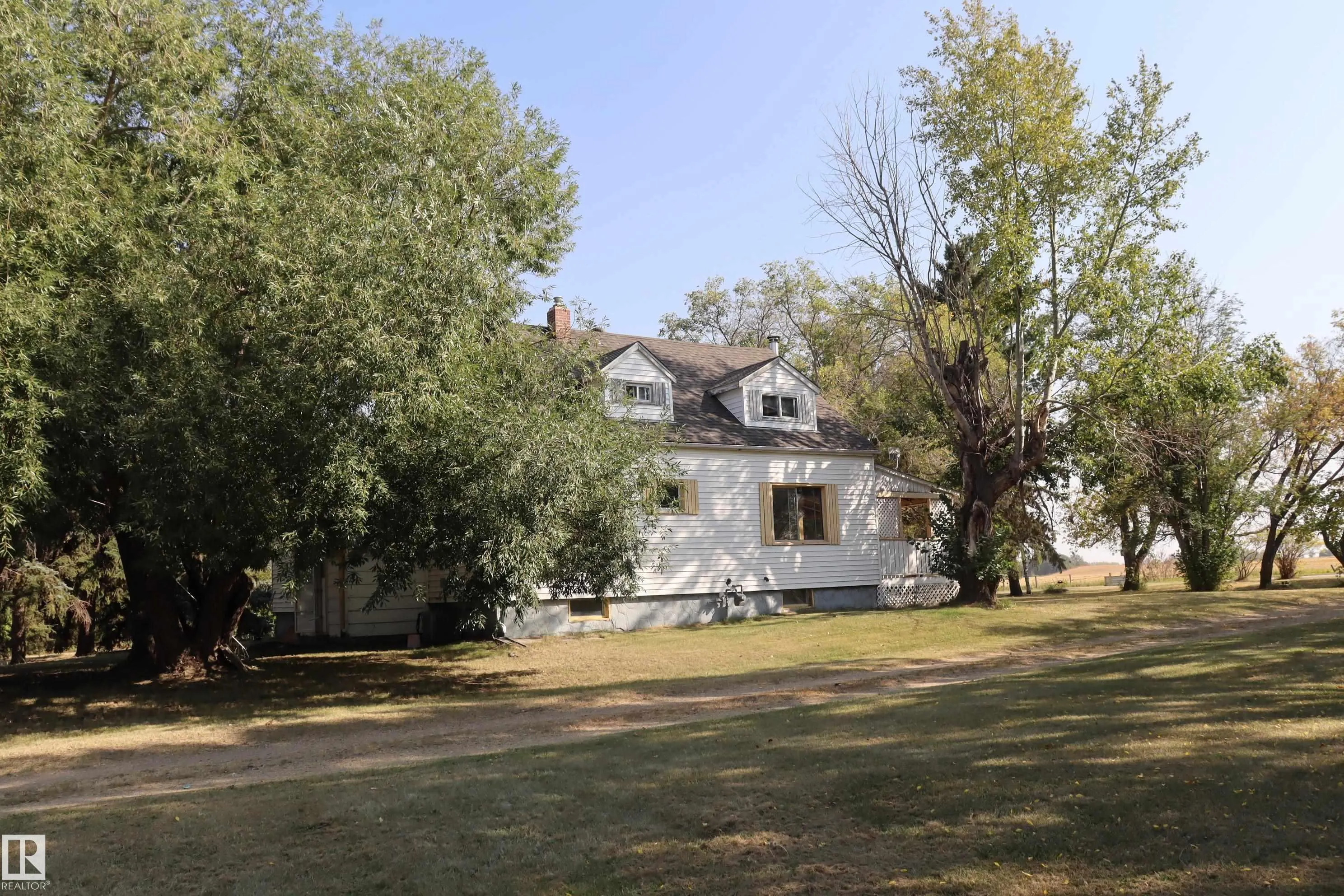 243066 Twp. Rd. 464