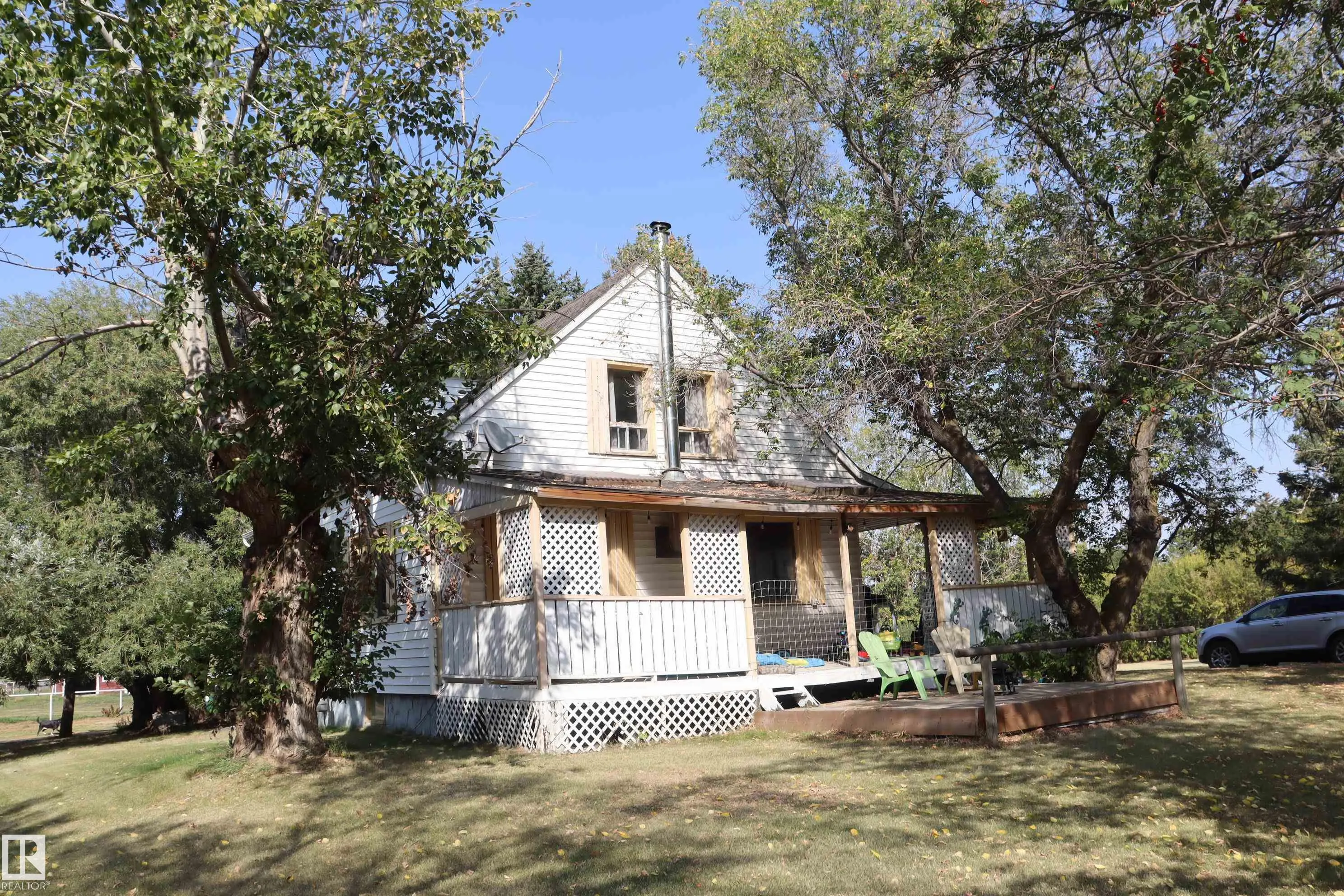 243066 Twp. Rd. 464
