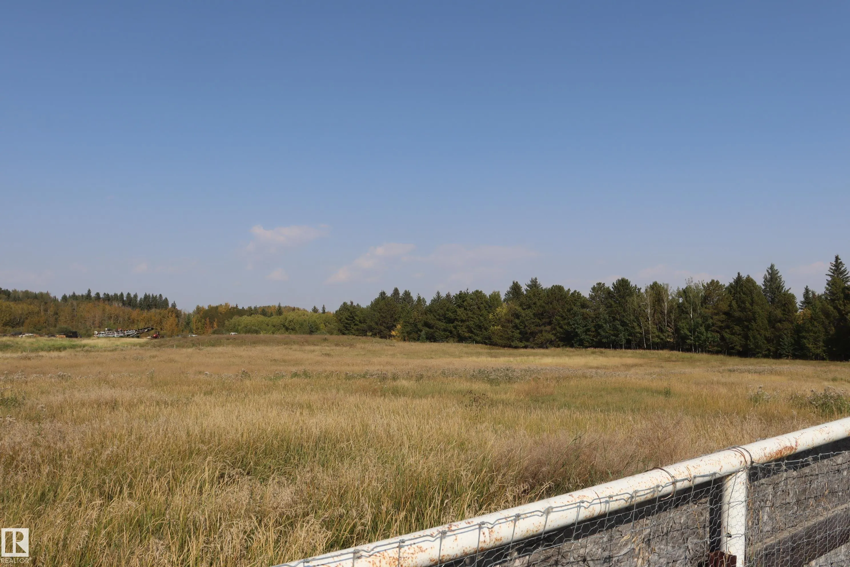 243066 Twp. Rd. 464
