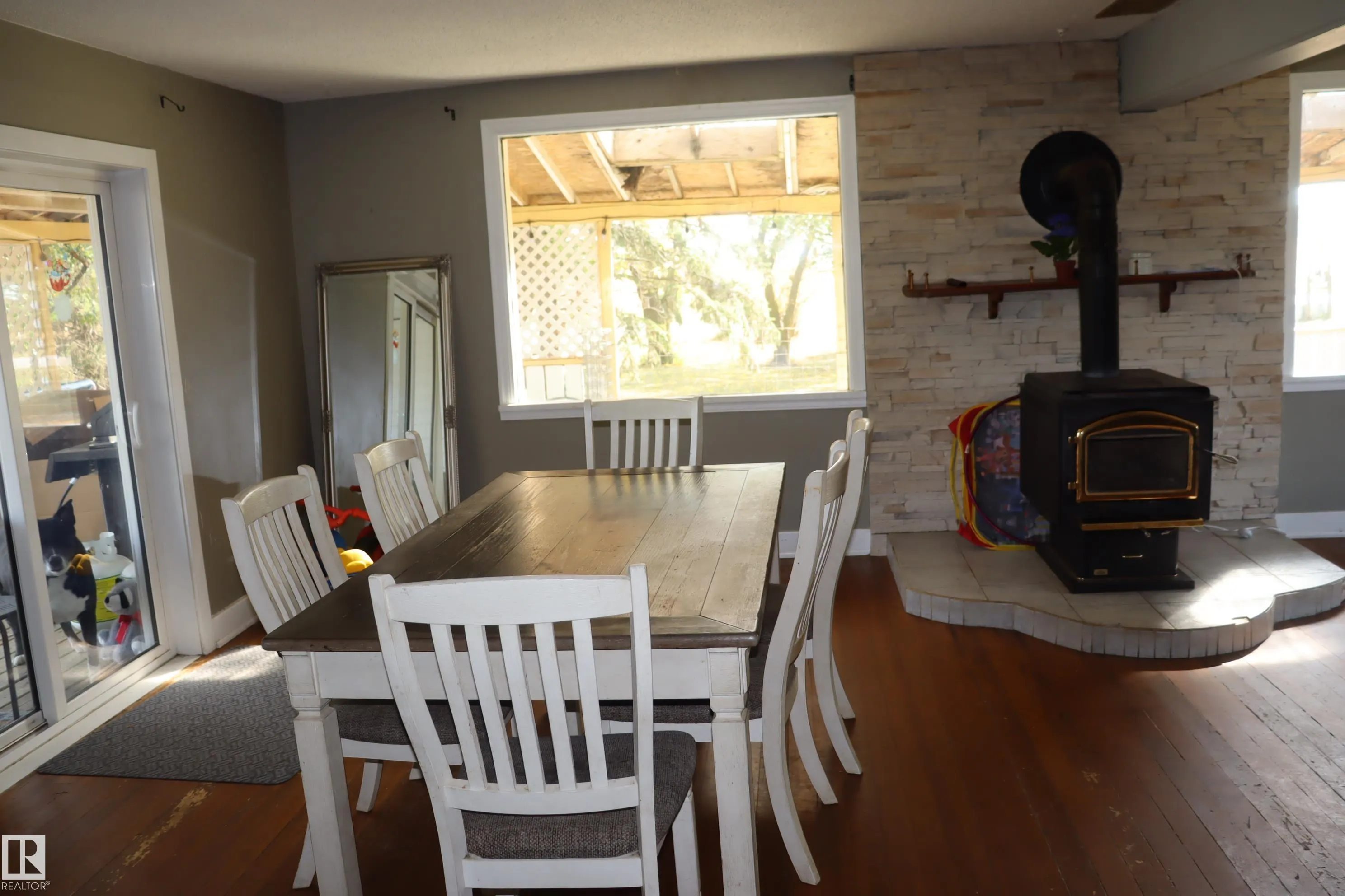 243066 Twp. Rd. 464