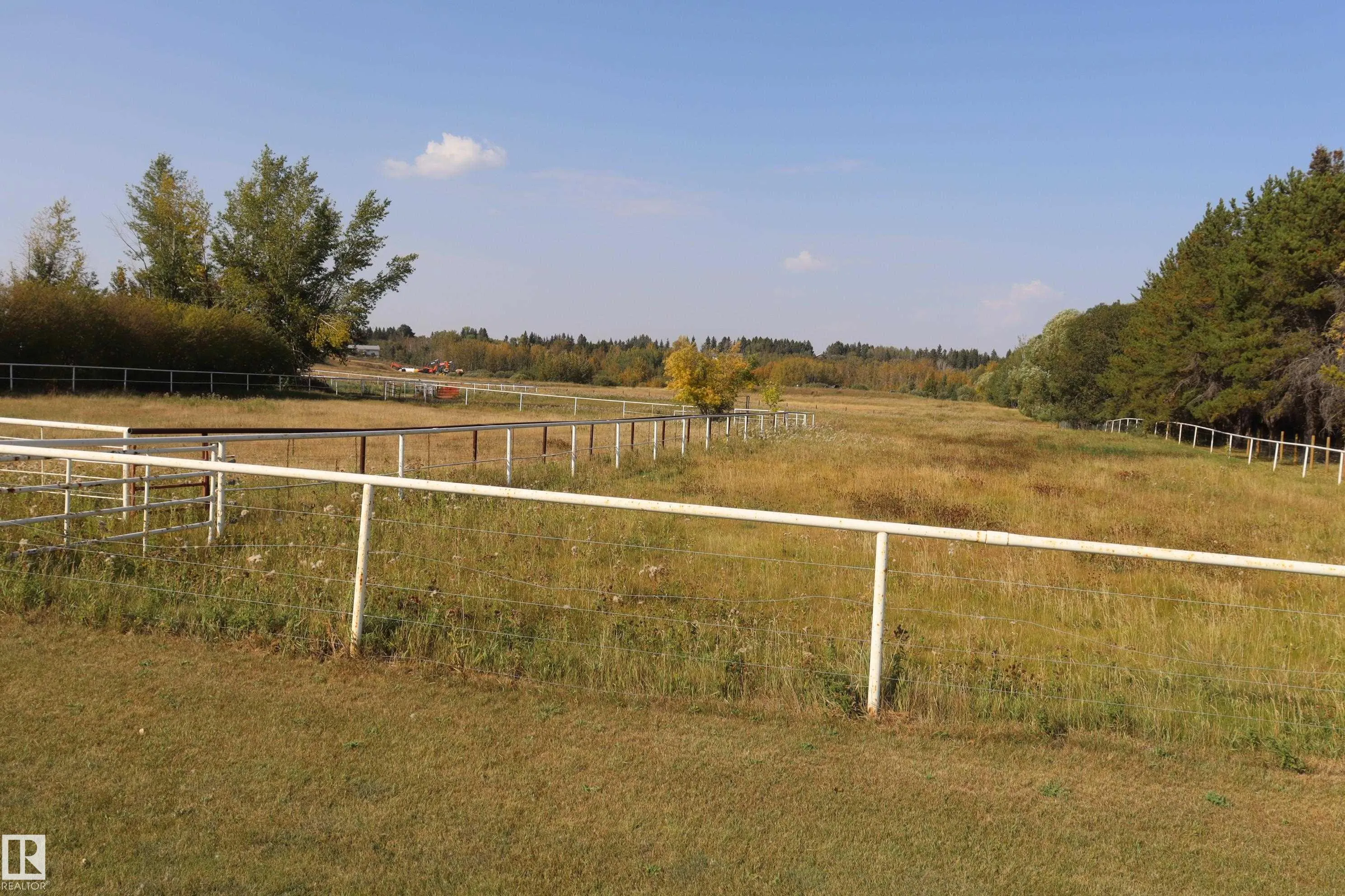 243066 Twp. Rd. 464