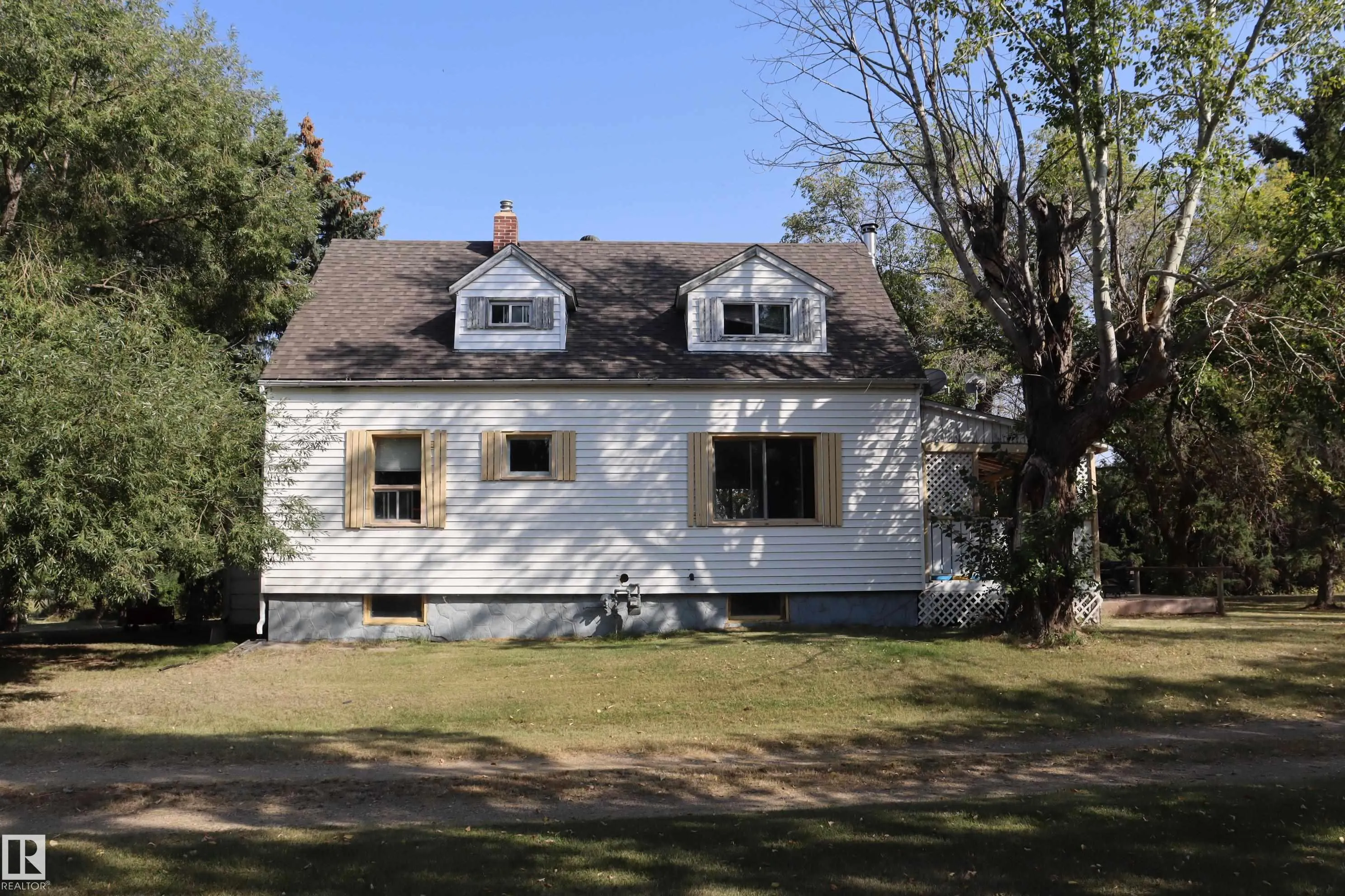 243066 Twp. Rd. 464
