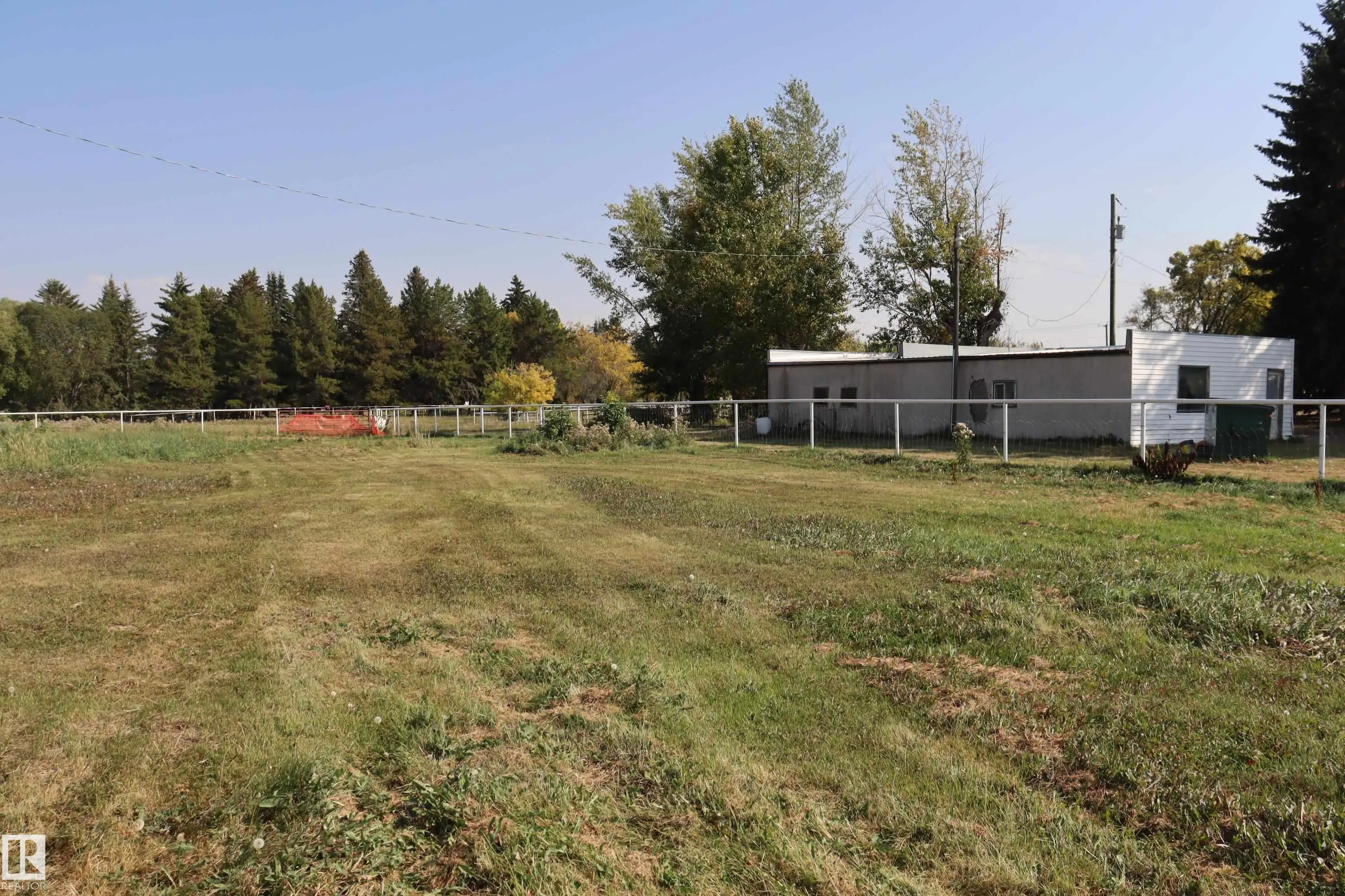 243066 Twp. Rd. 464