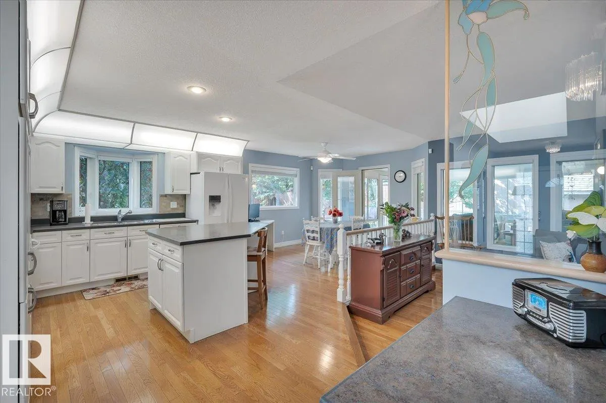 312 BURTON Road
