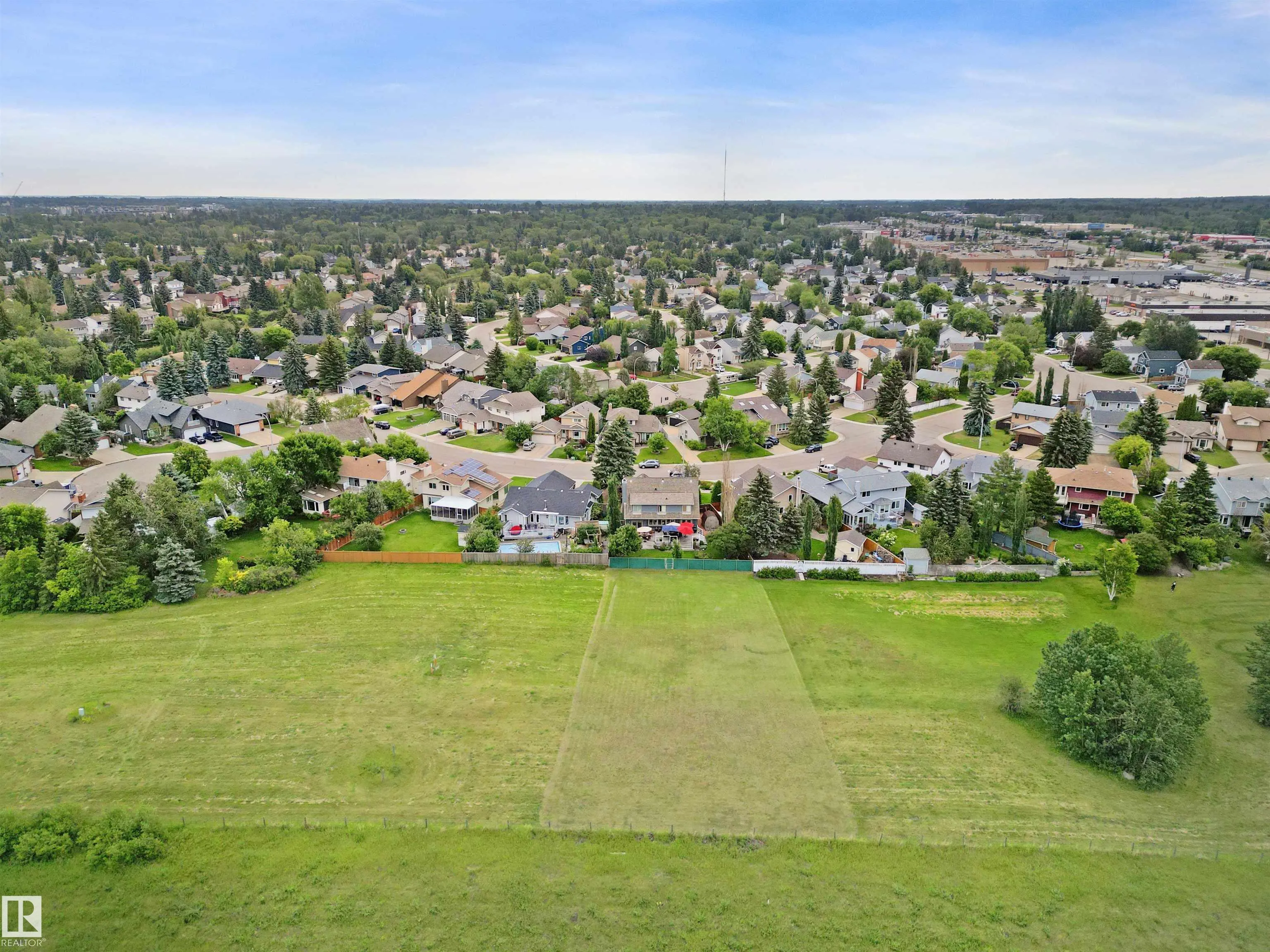 433 VILLAGE Drive