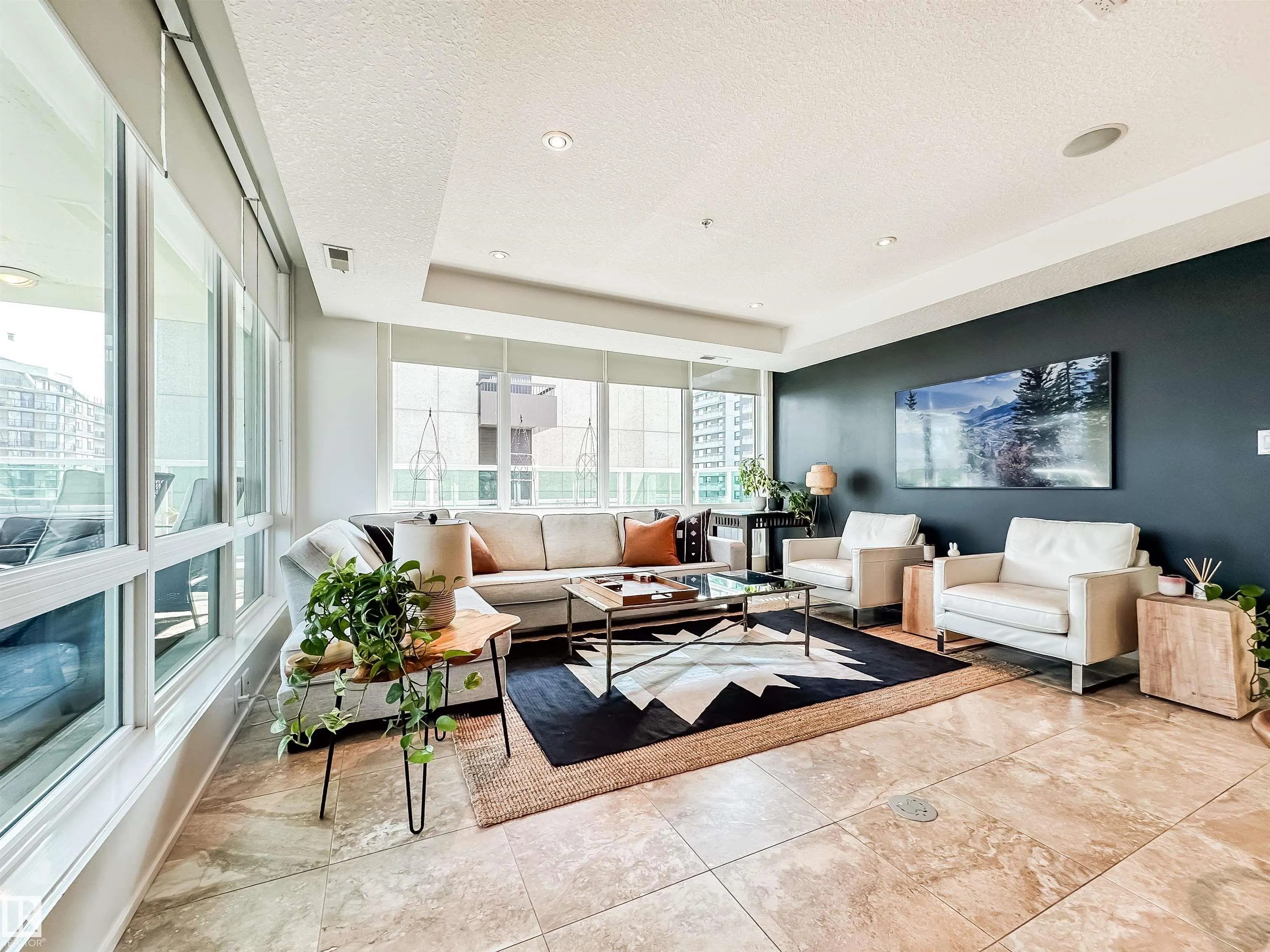 10055 118 Street