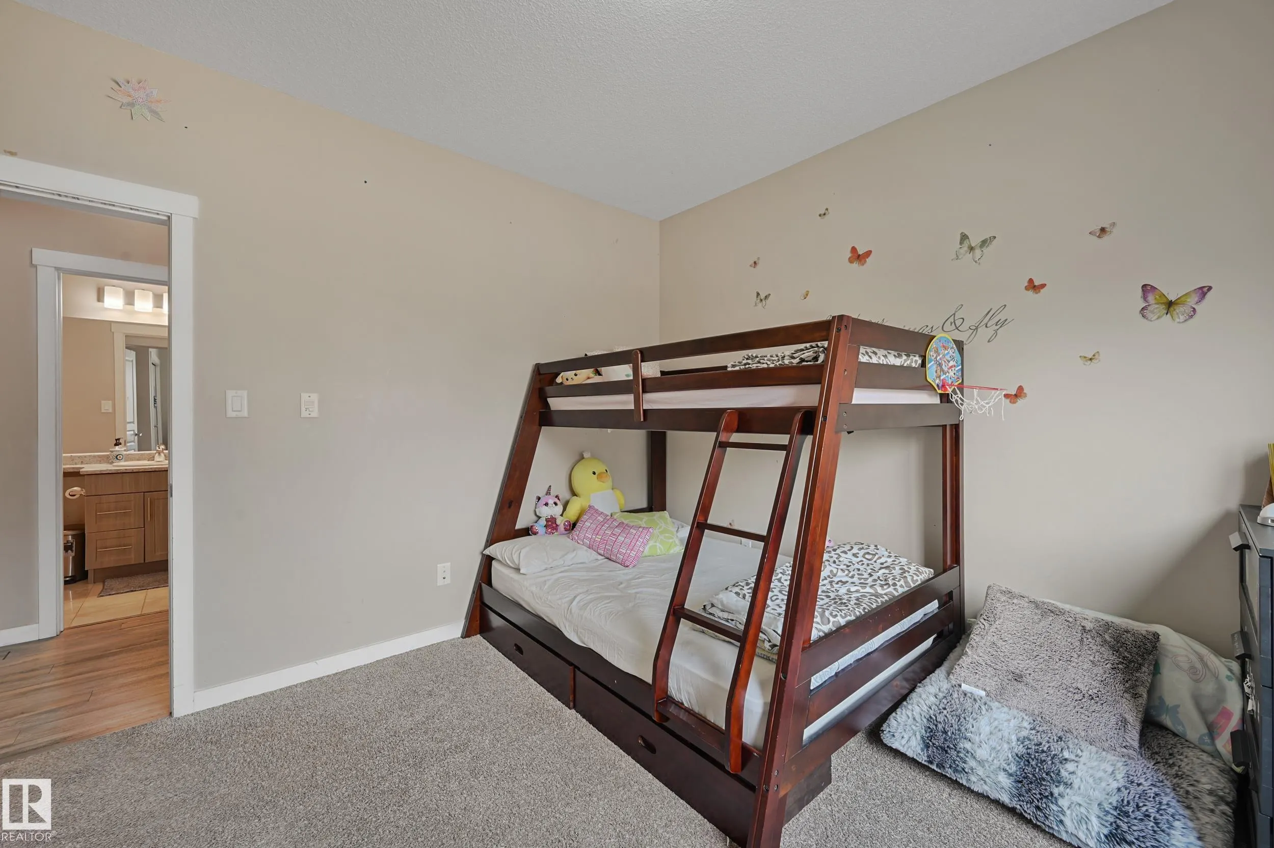 812 WELSH Drive