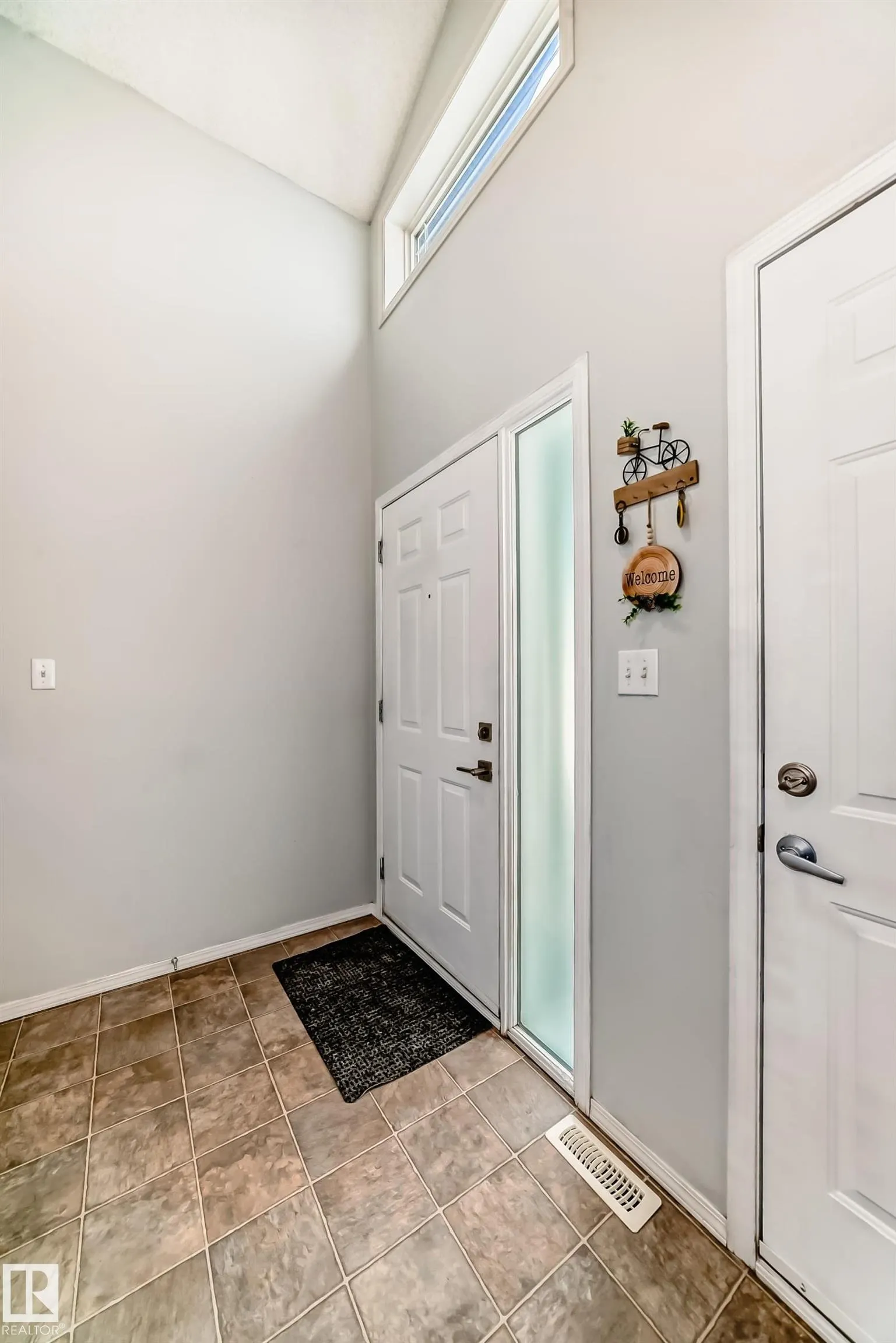 56 BONIN Crescent