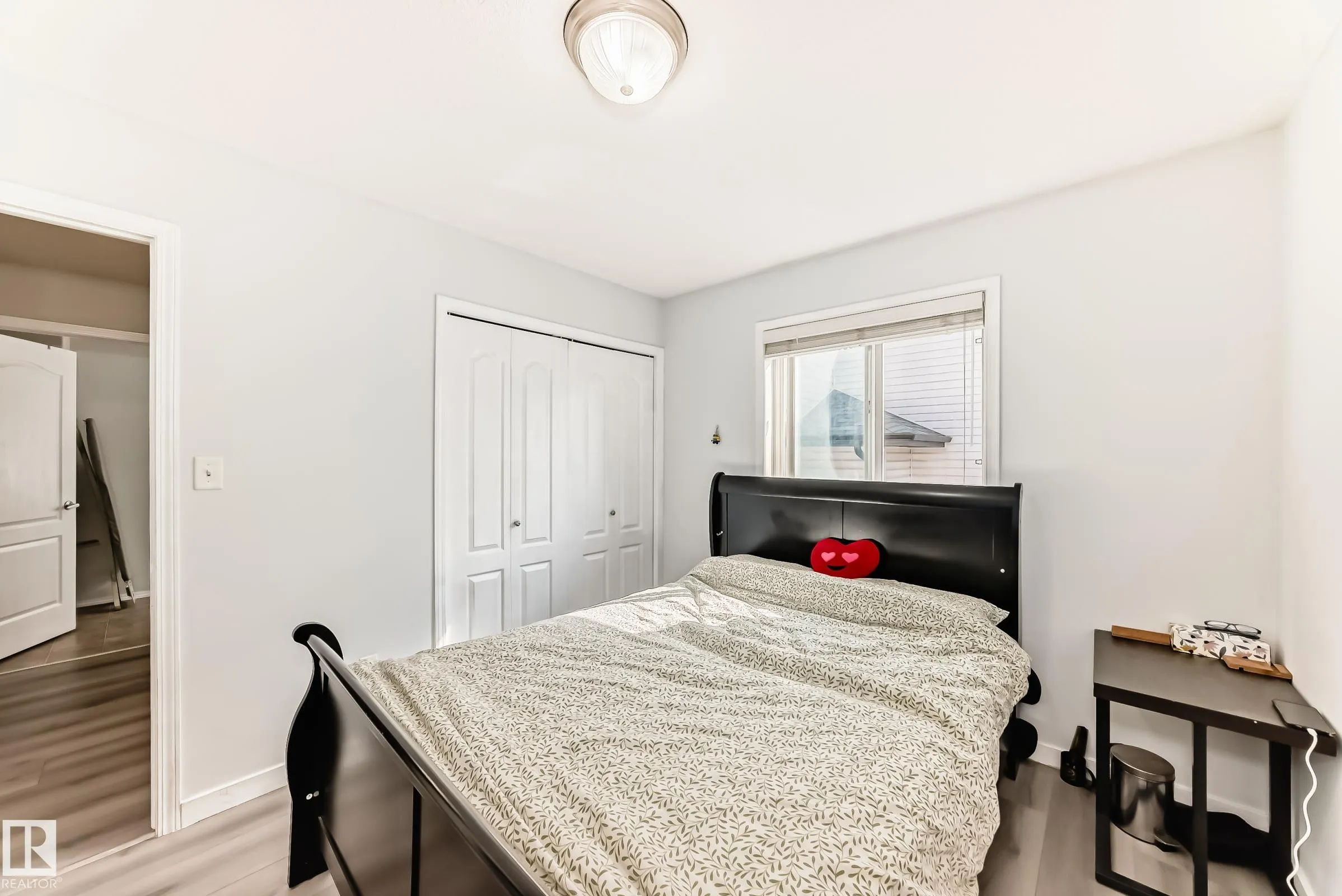 56 BONIN Crescent