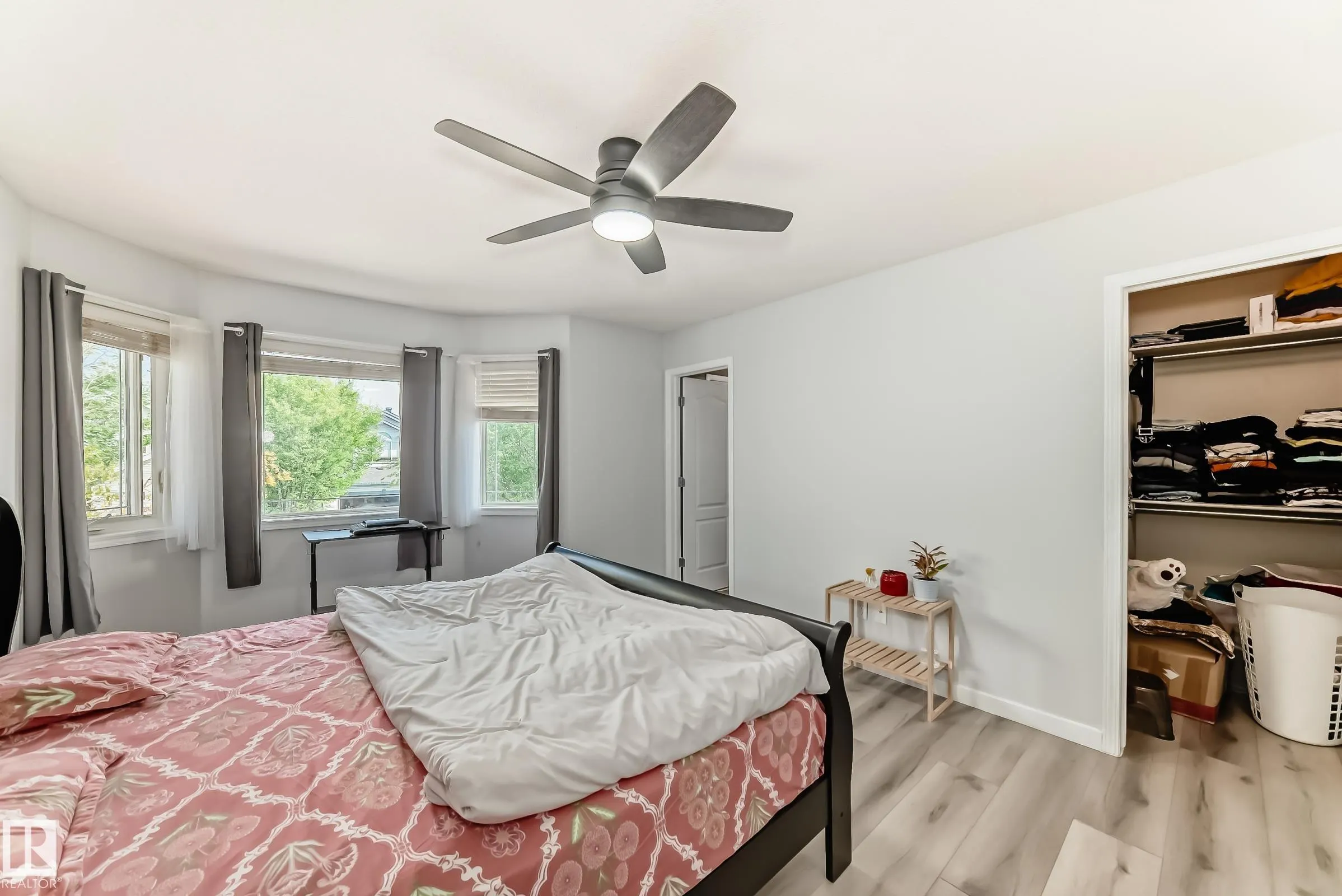 56 BONIN Crescent