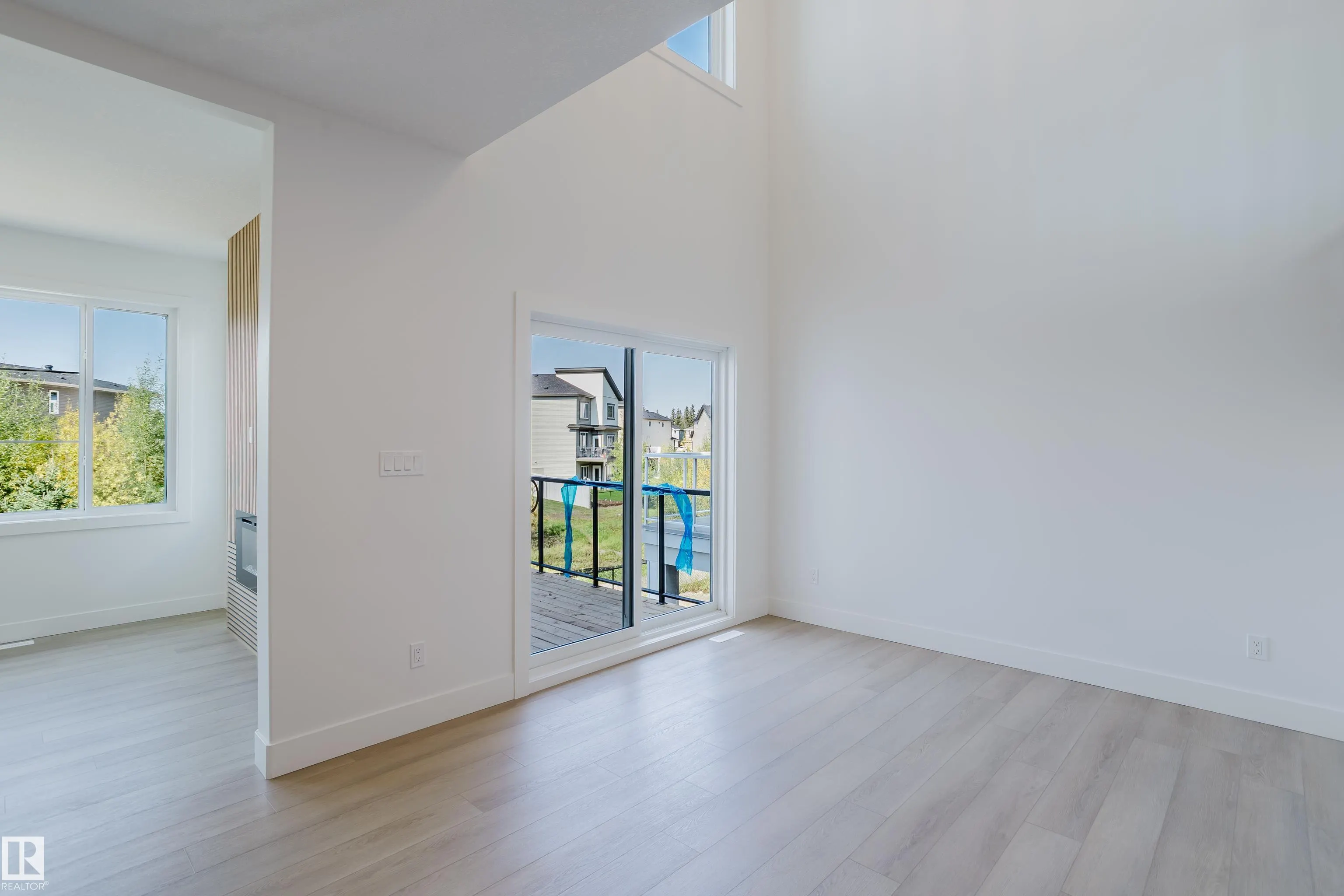 69 MEADOWGROVE Lane
