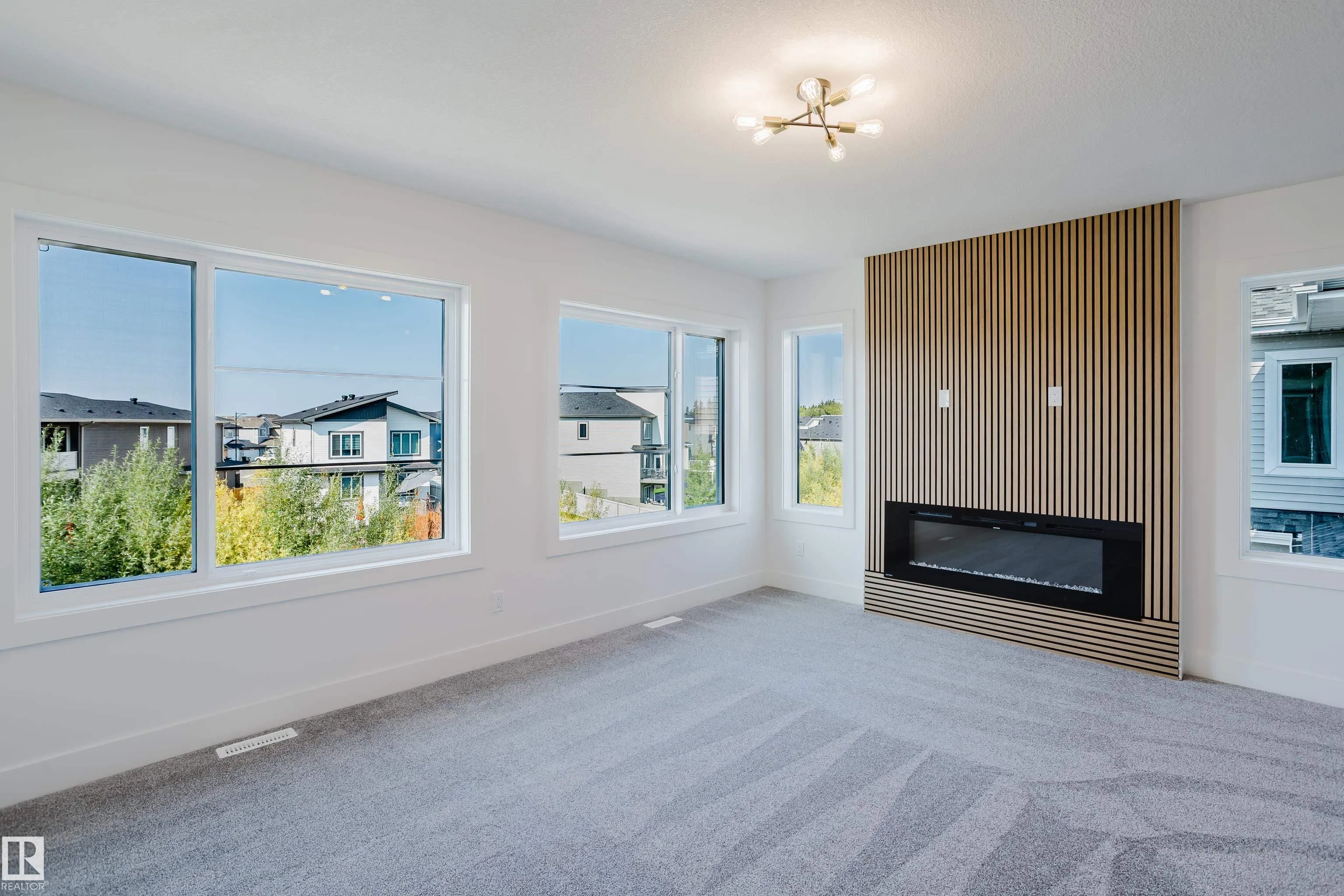 69 MEADOWGROVE Lane