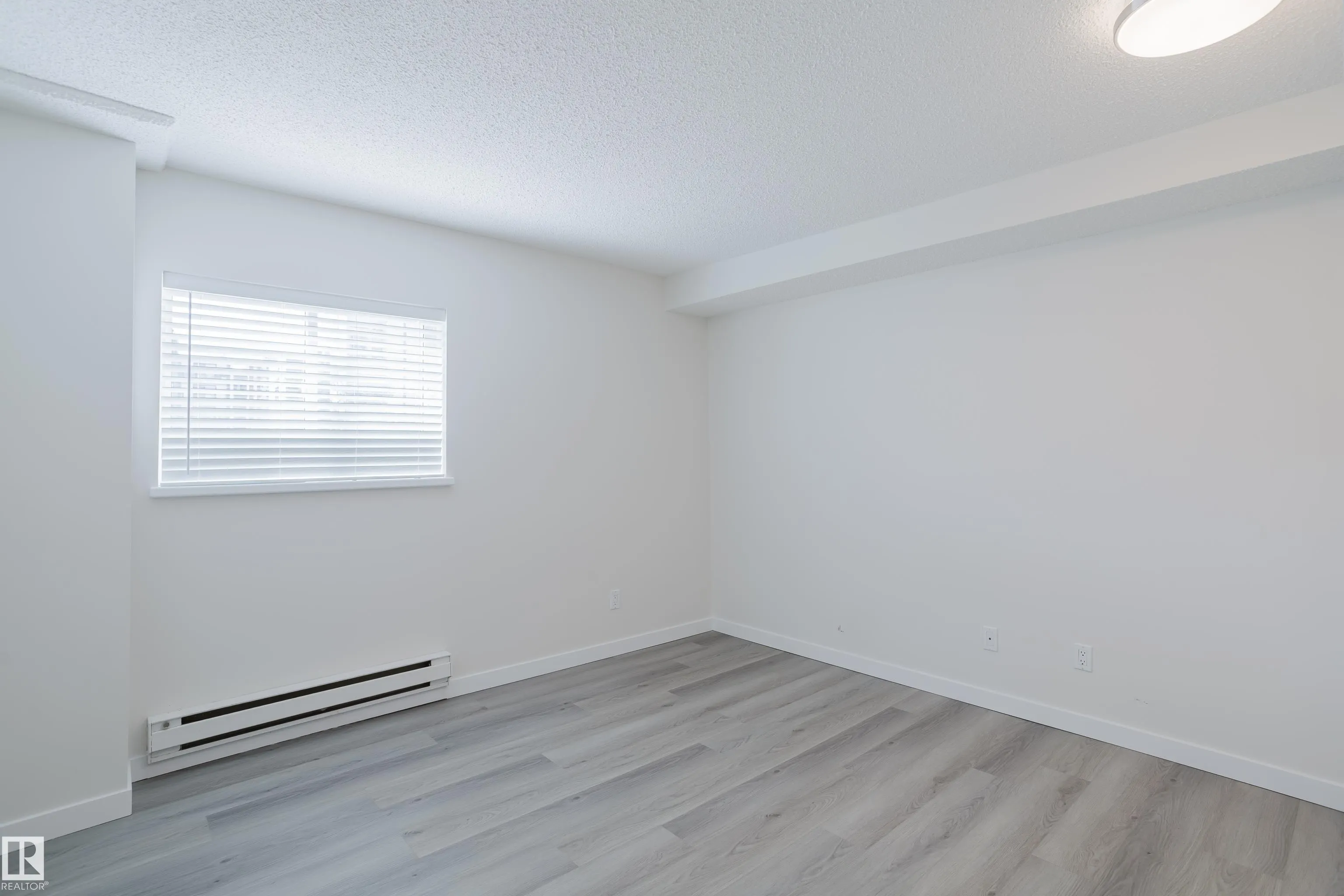10130 114 Street