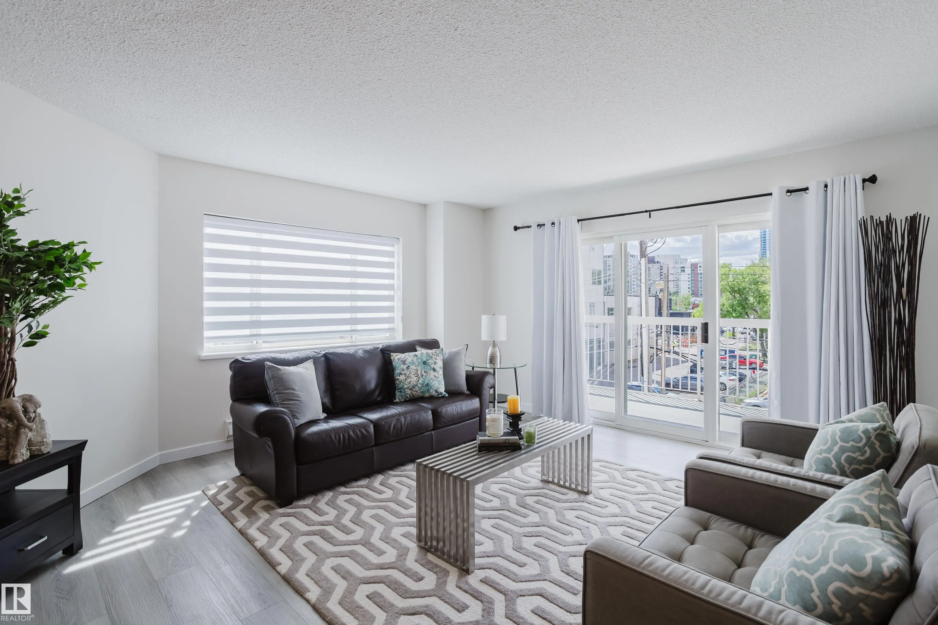 10130 114 Street