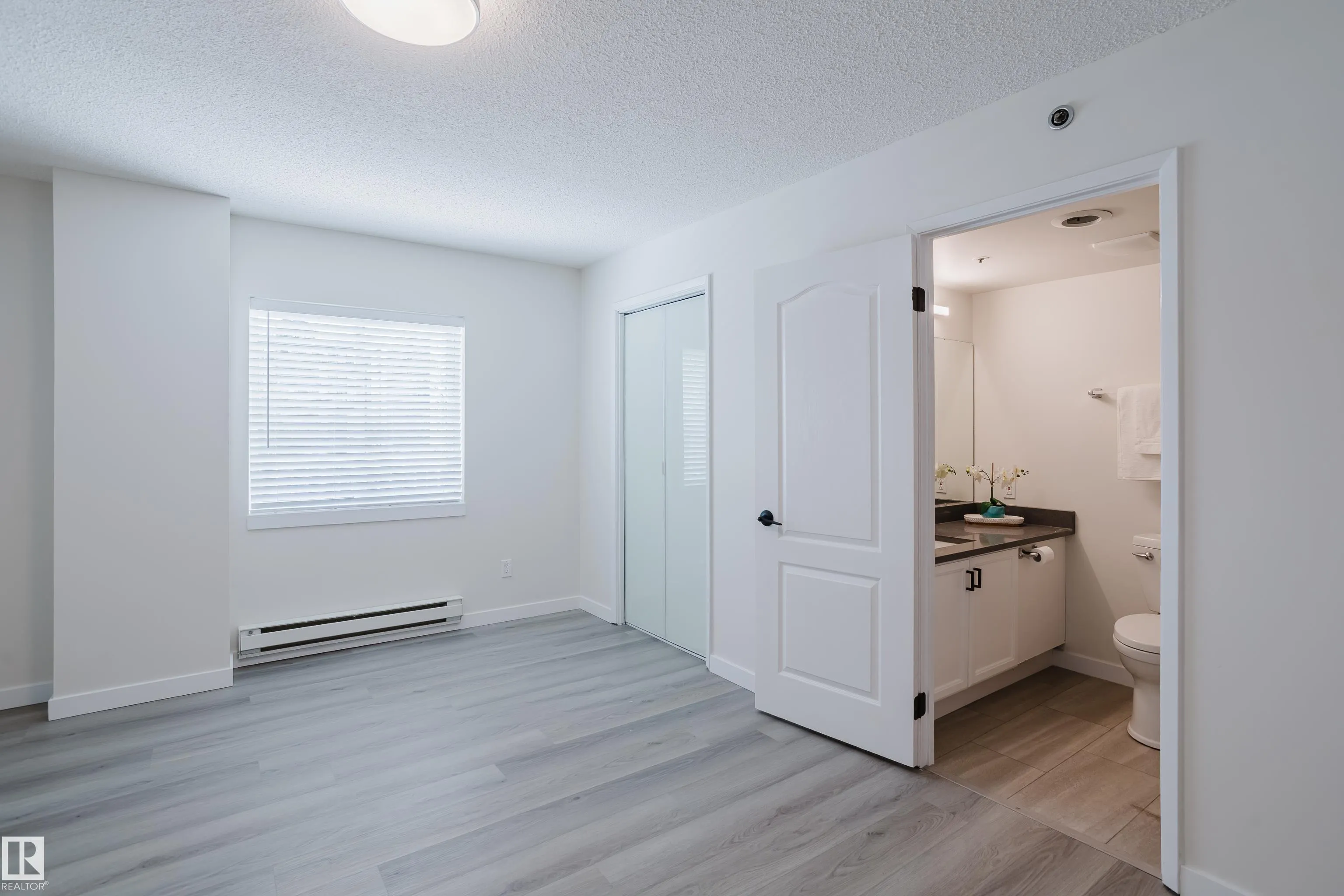 10130 114 Street