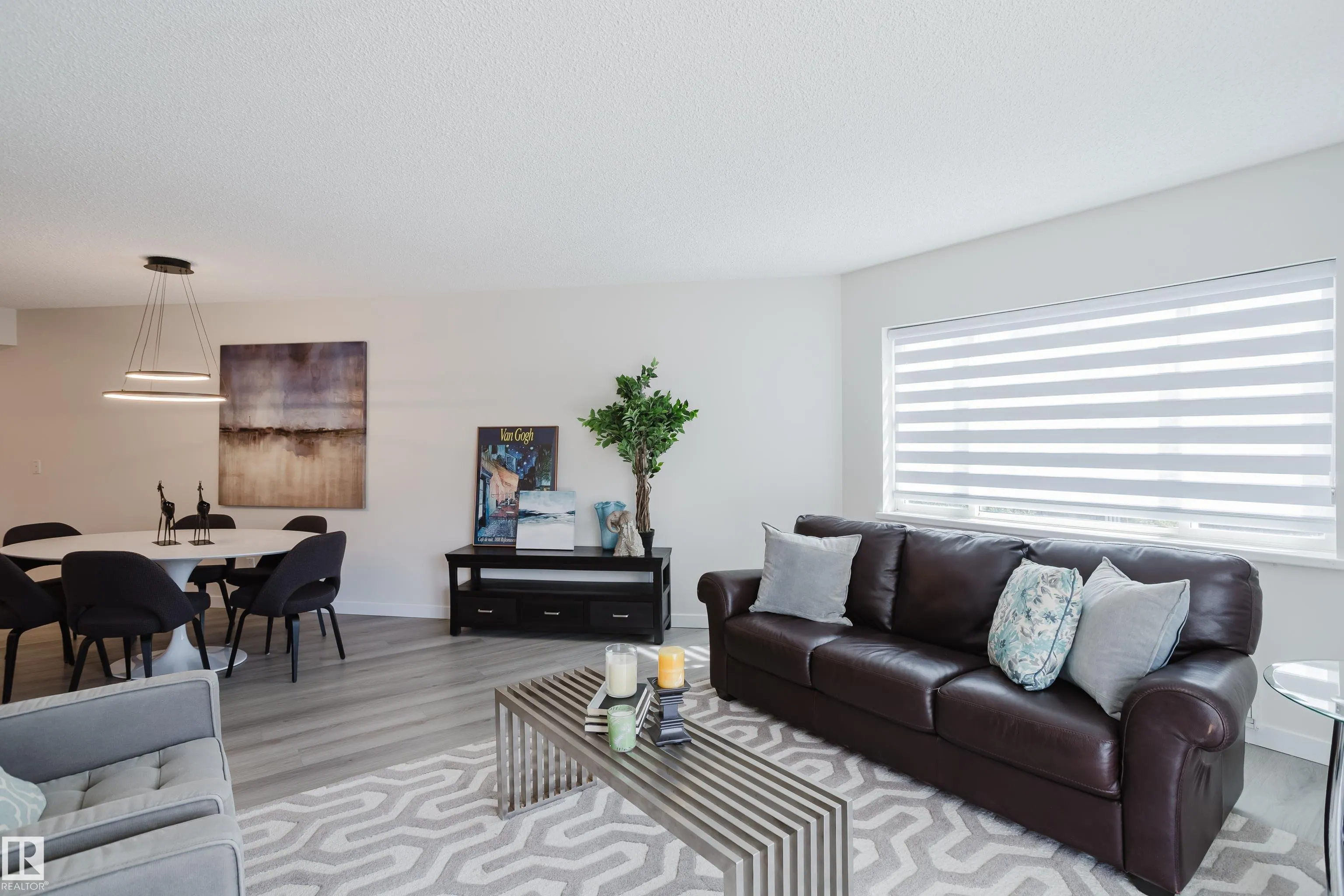 10130 114 Street
