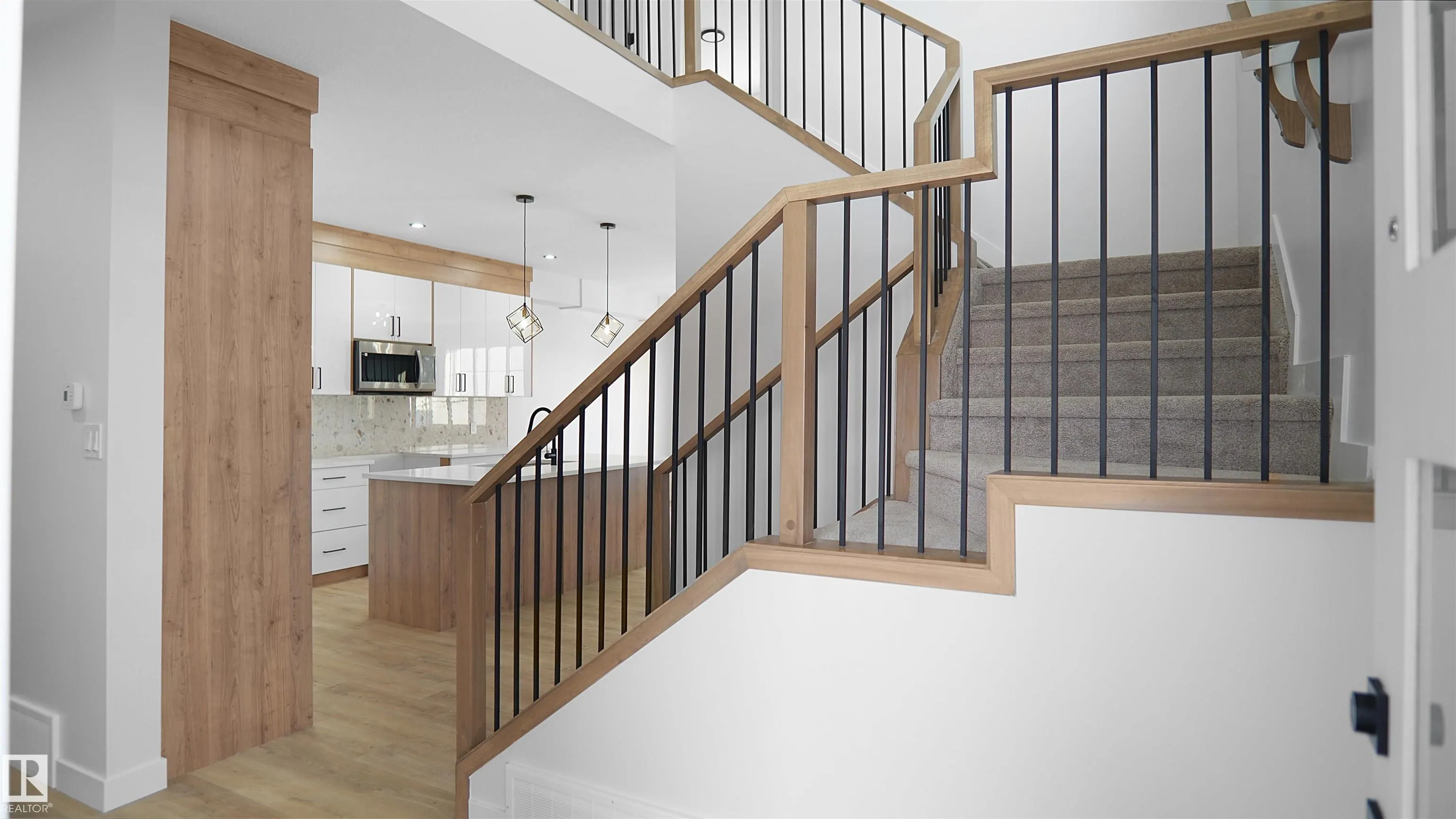 10 Axelwood Crescent