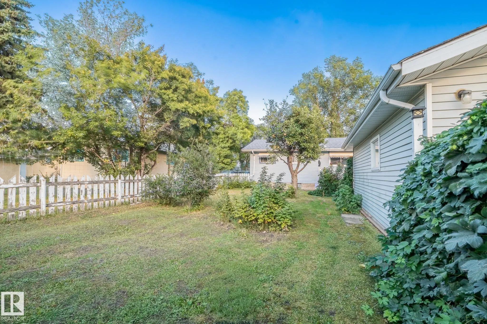 3912 52 st