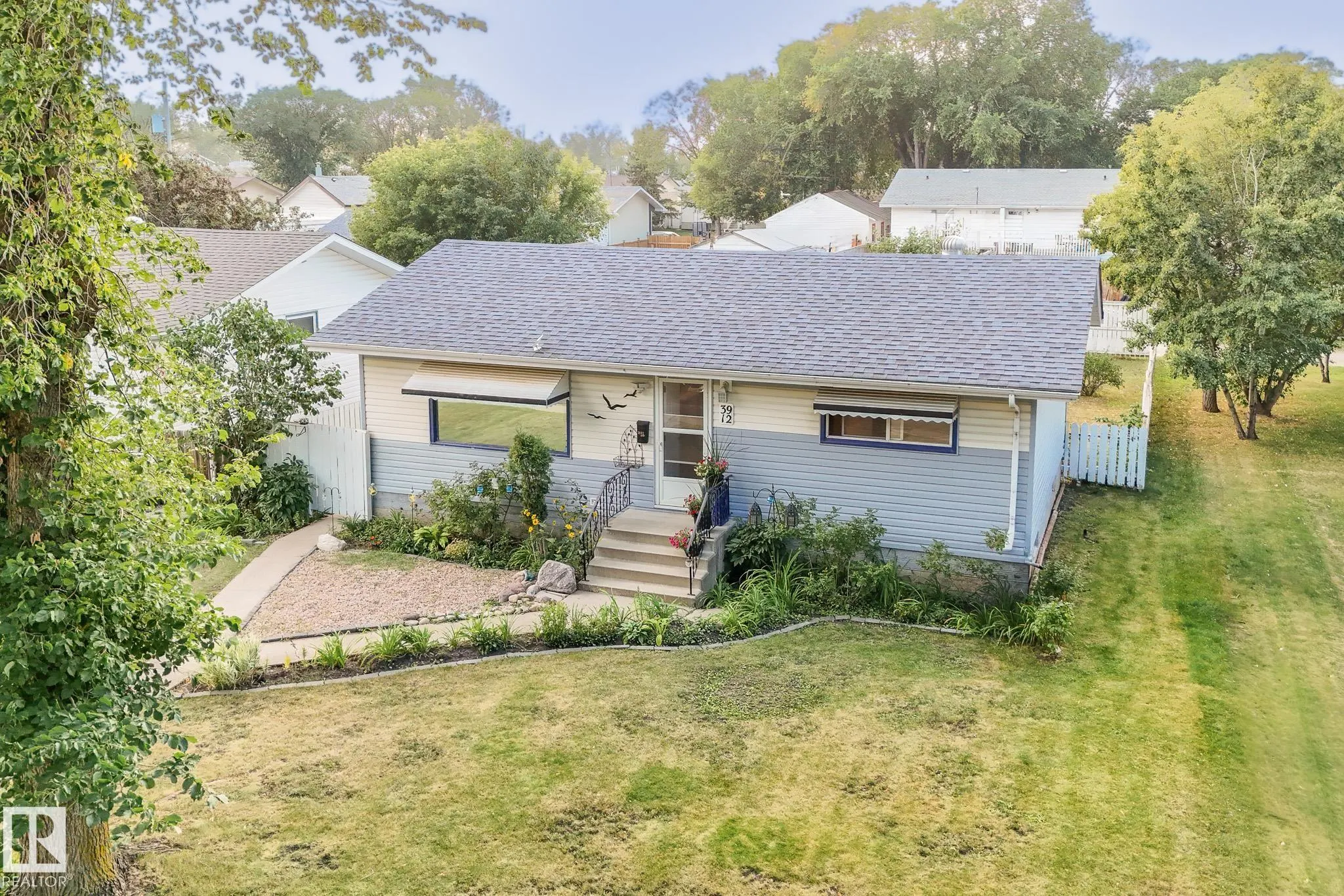 3912 52 st