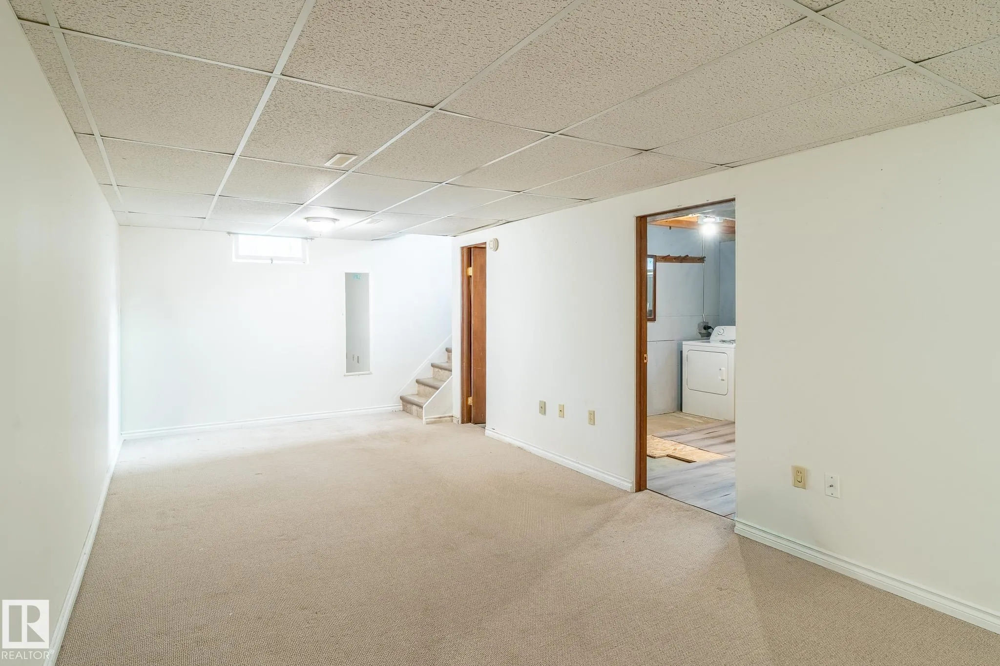3912 52 st
