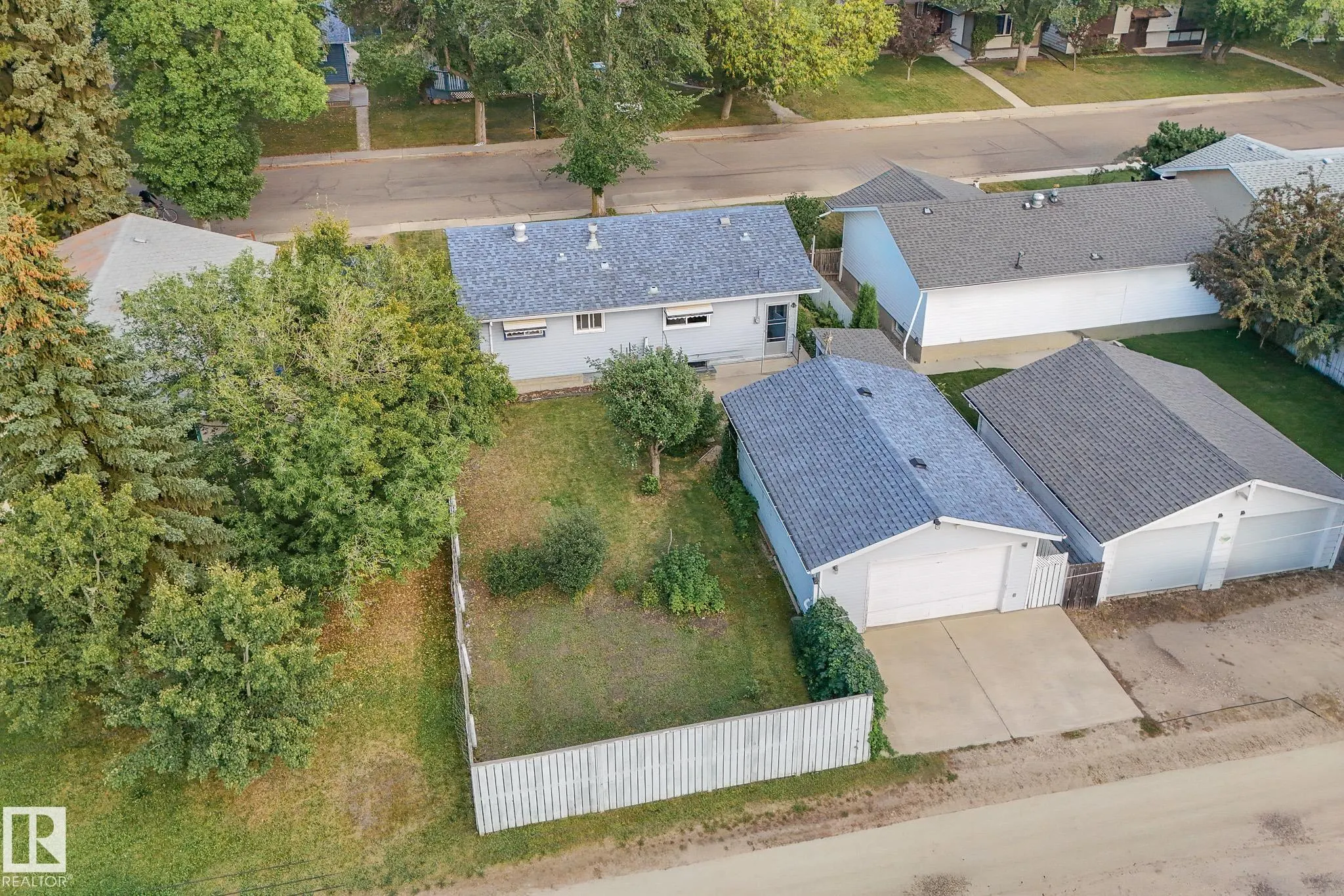 3912 52 st