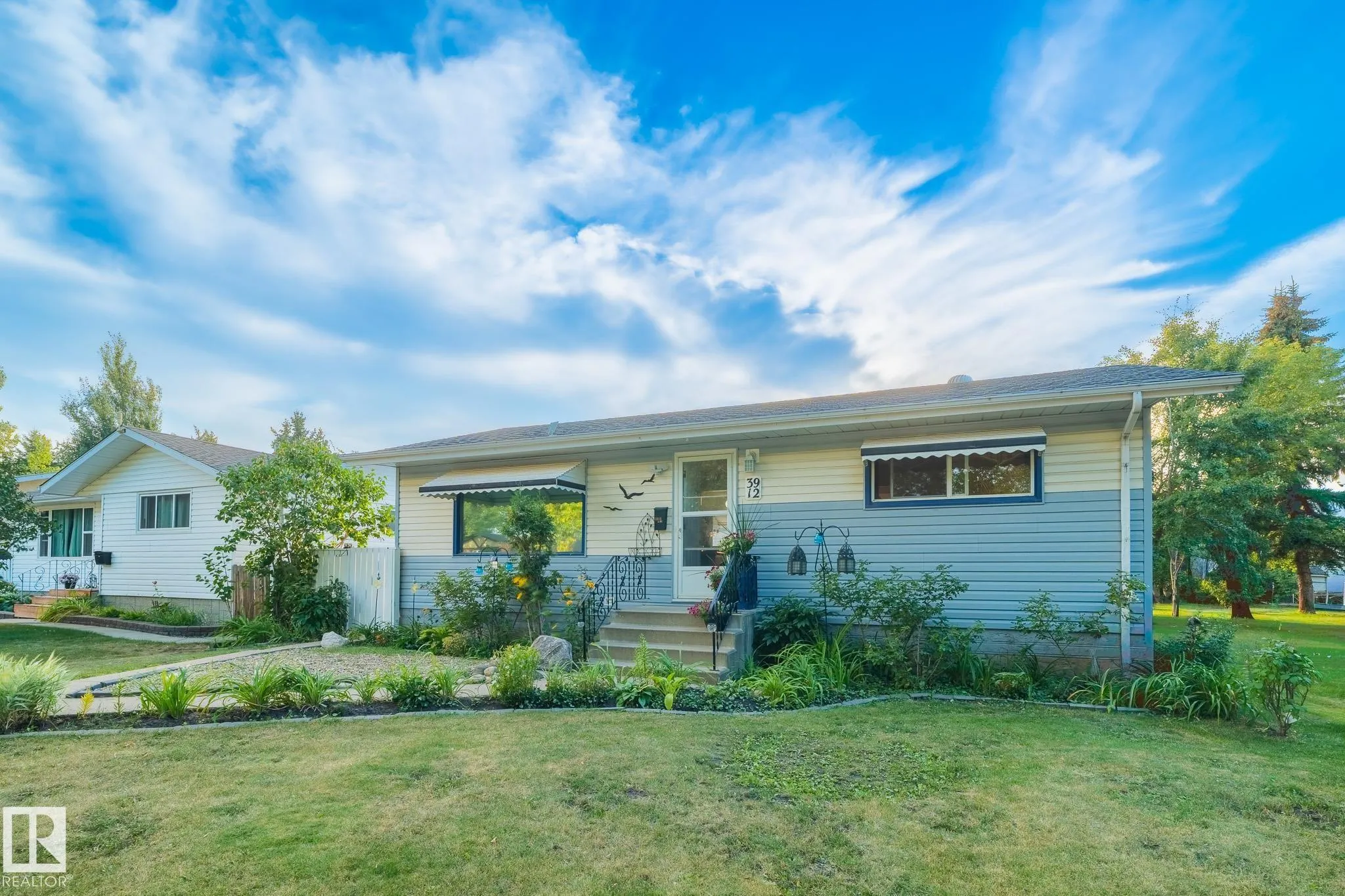 3912 52 st