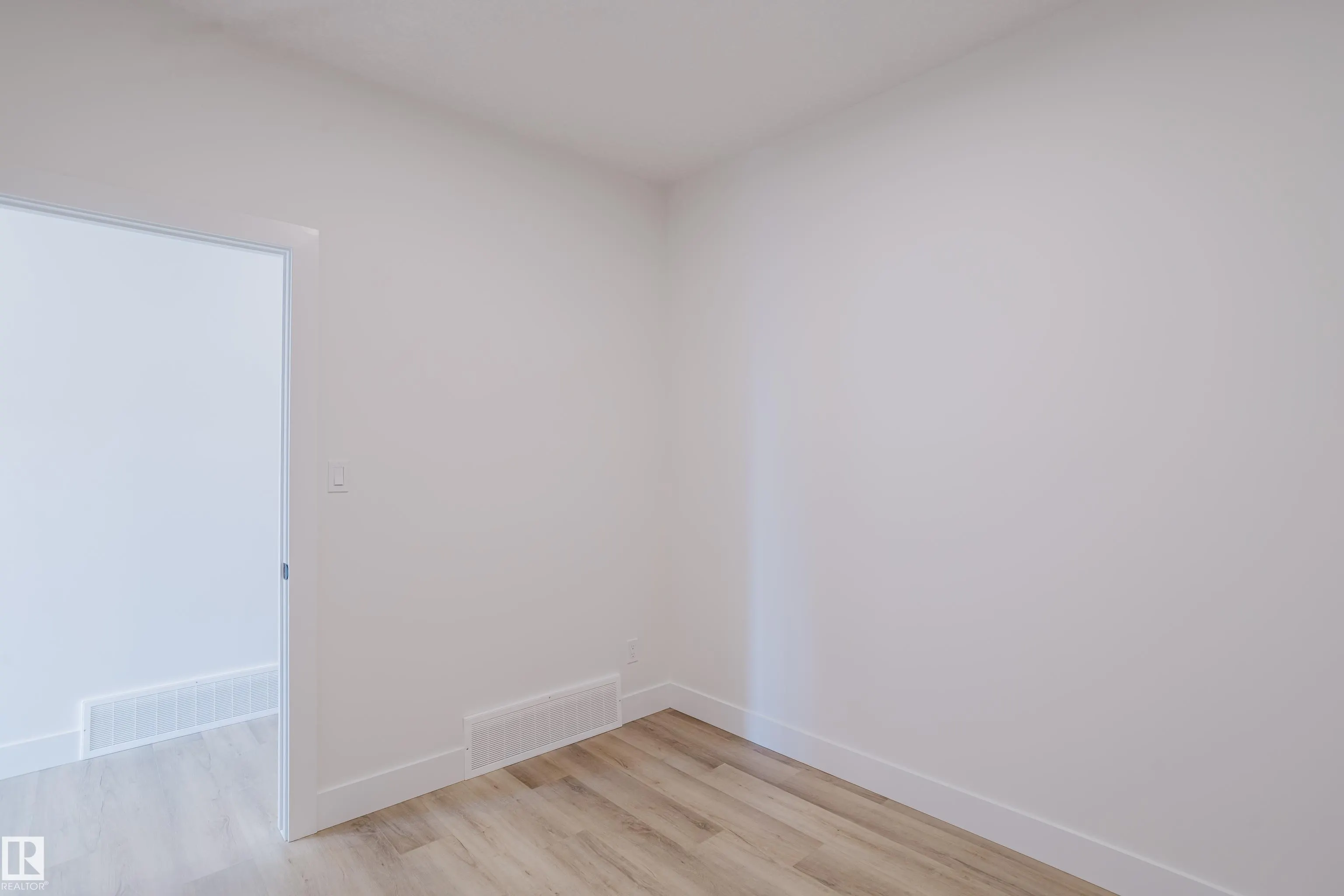 298 Munn Way