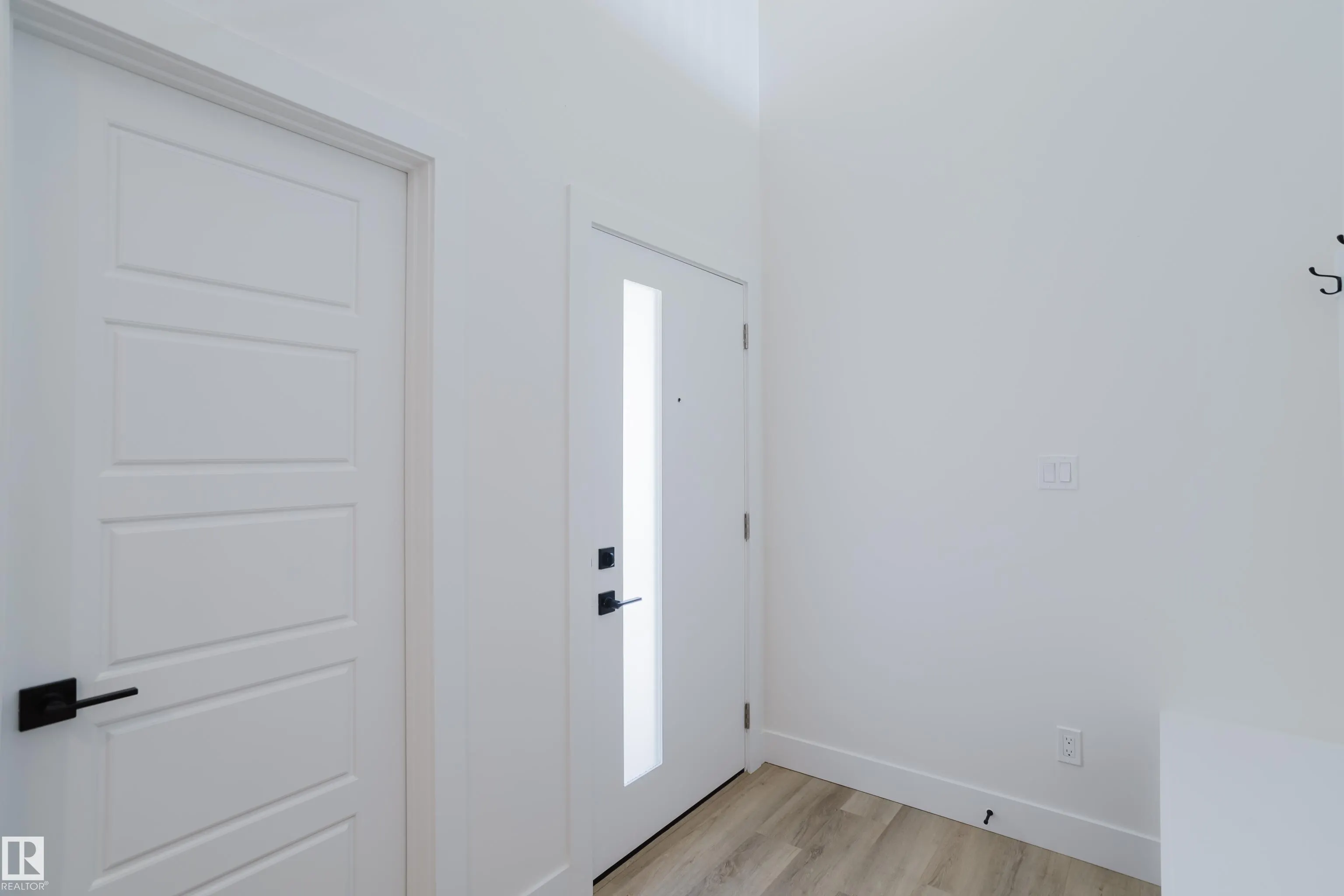 298 Munn Way