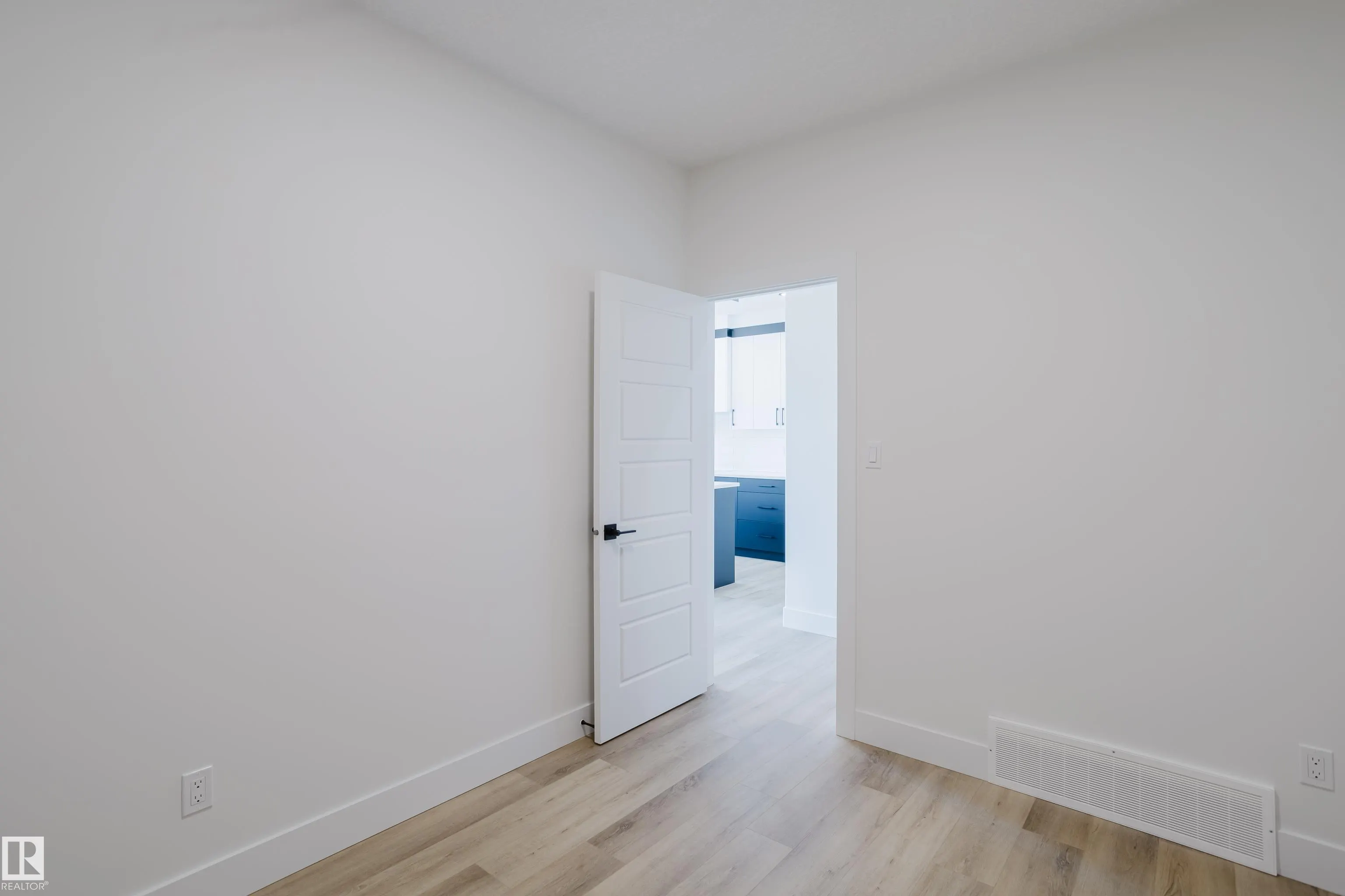 298 Munn Way