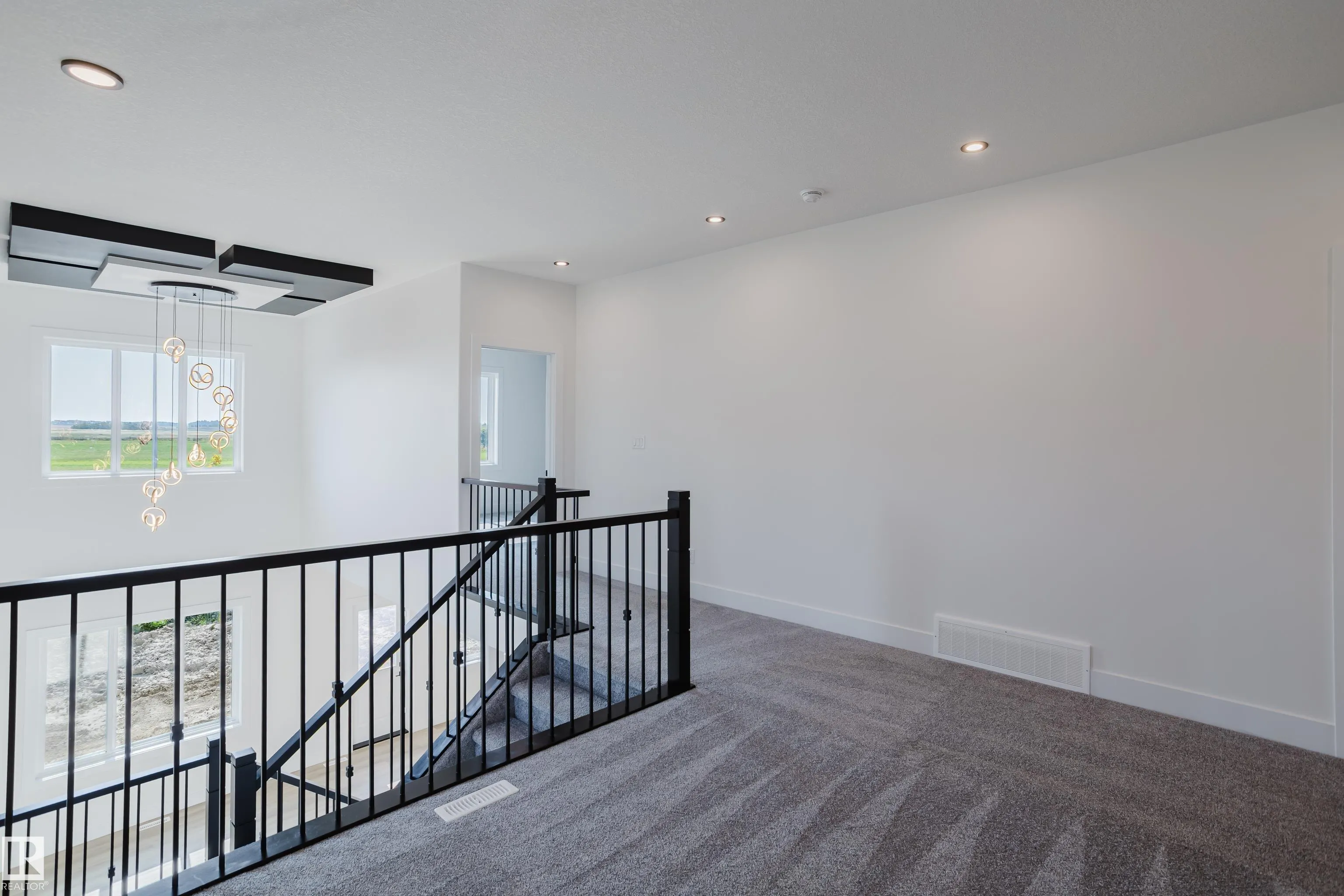 298 Munn Way