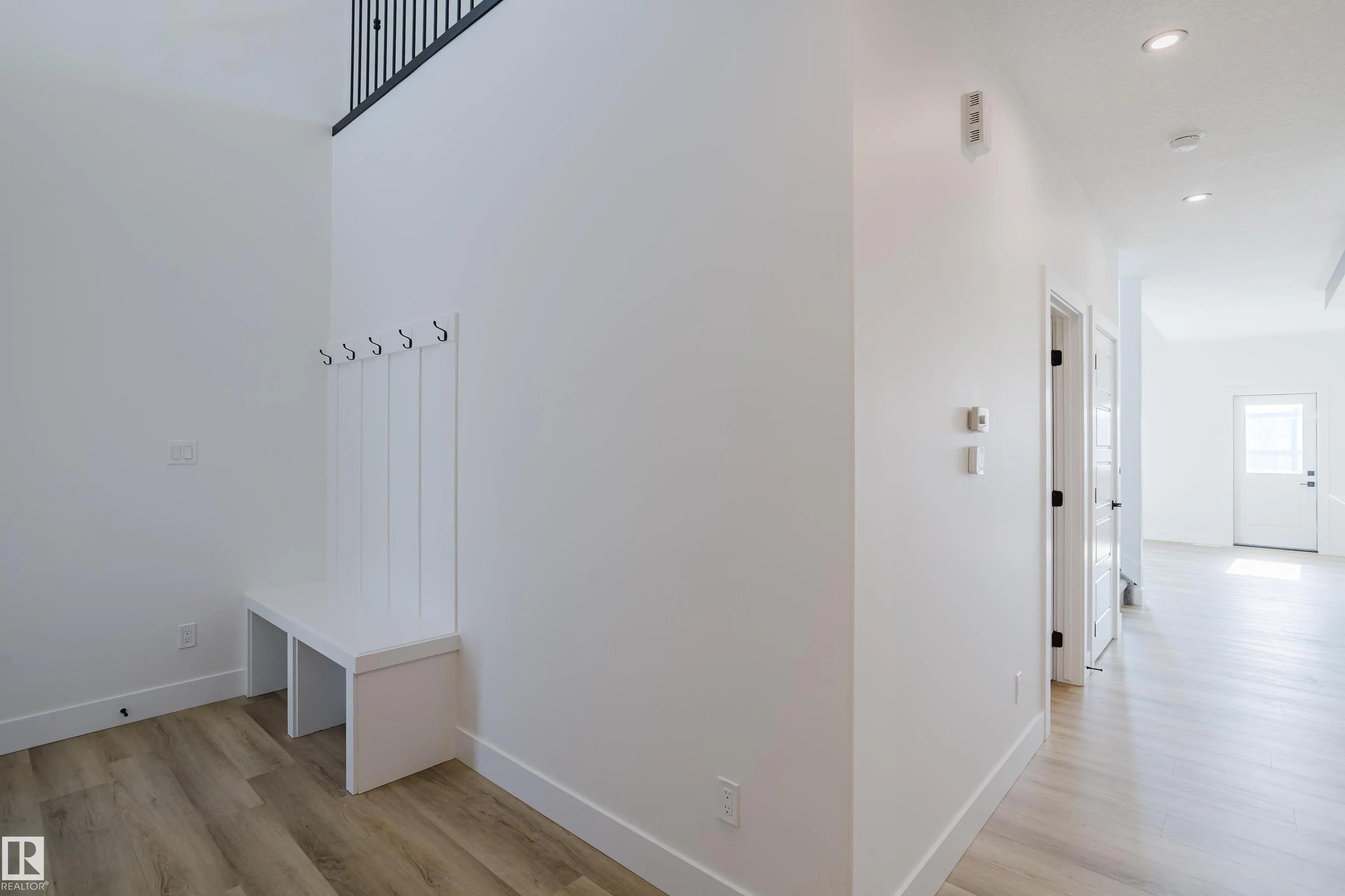 298 Munn Way