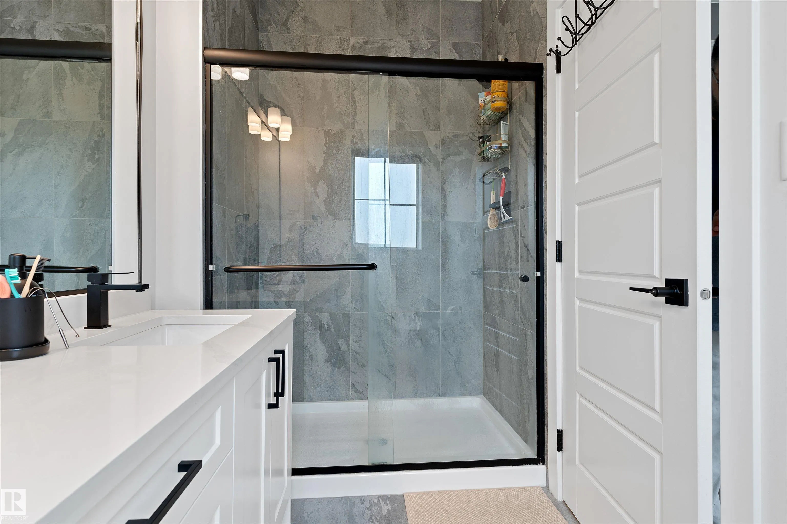 182 CALEDONIA Drive
